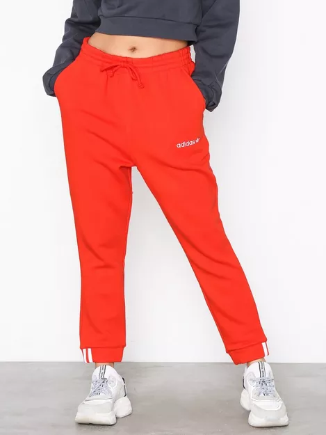 person Træde tilbage Modtager Buy Adidas Originals Coeeze PANT - Red | Nelly.com