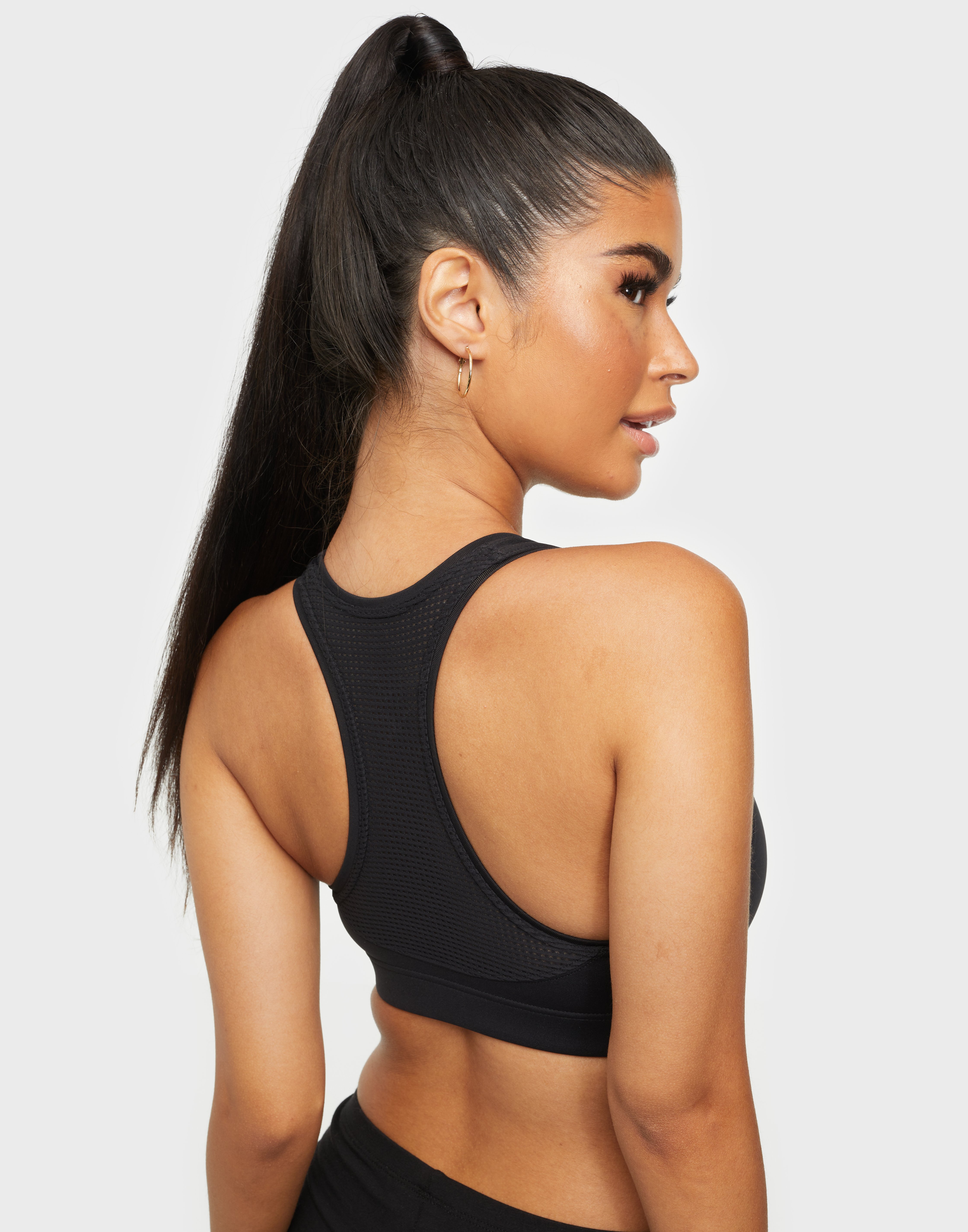 iconic sports bra casall