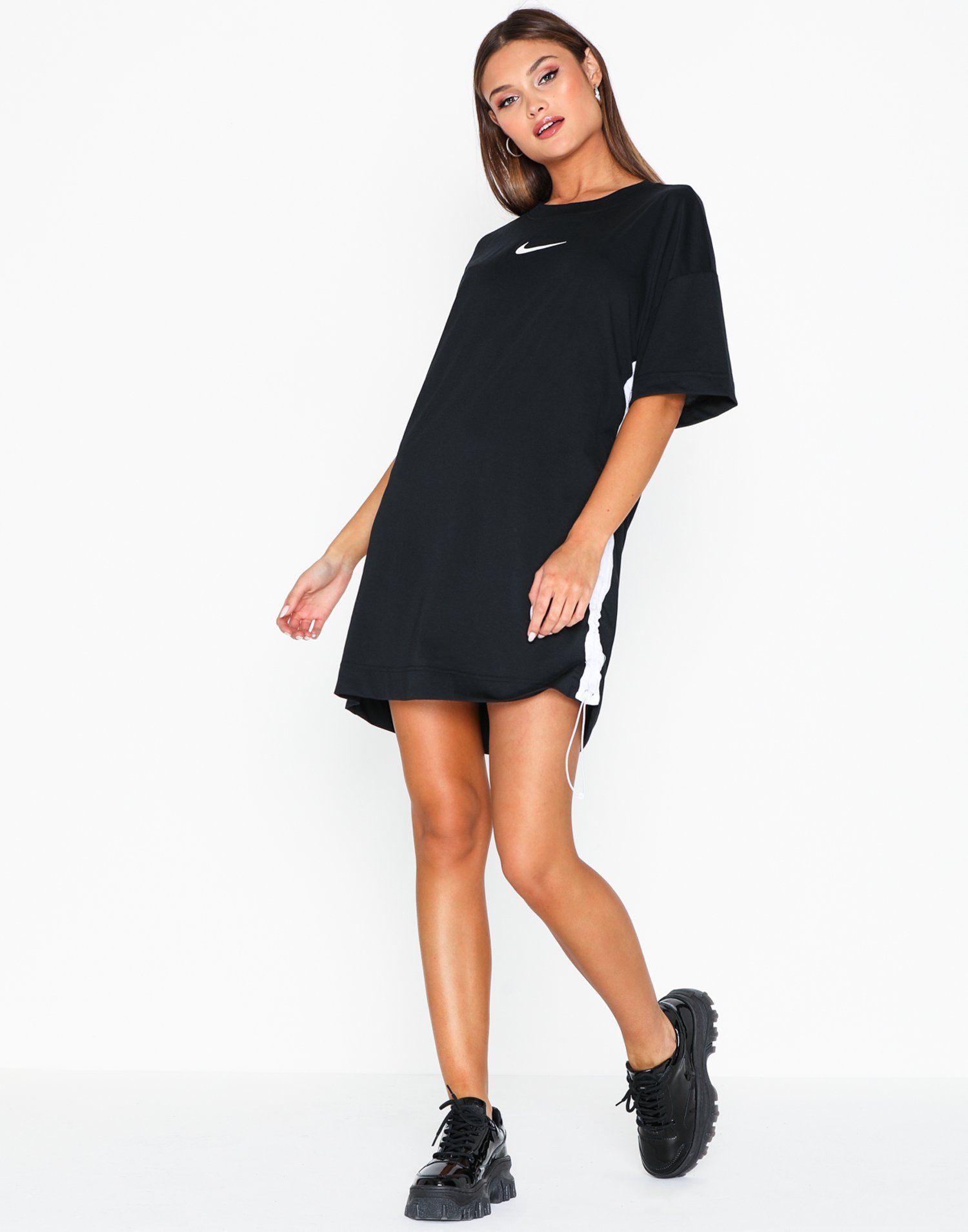 nike w nsw swsh dress