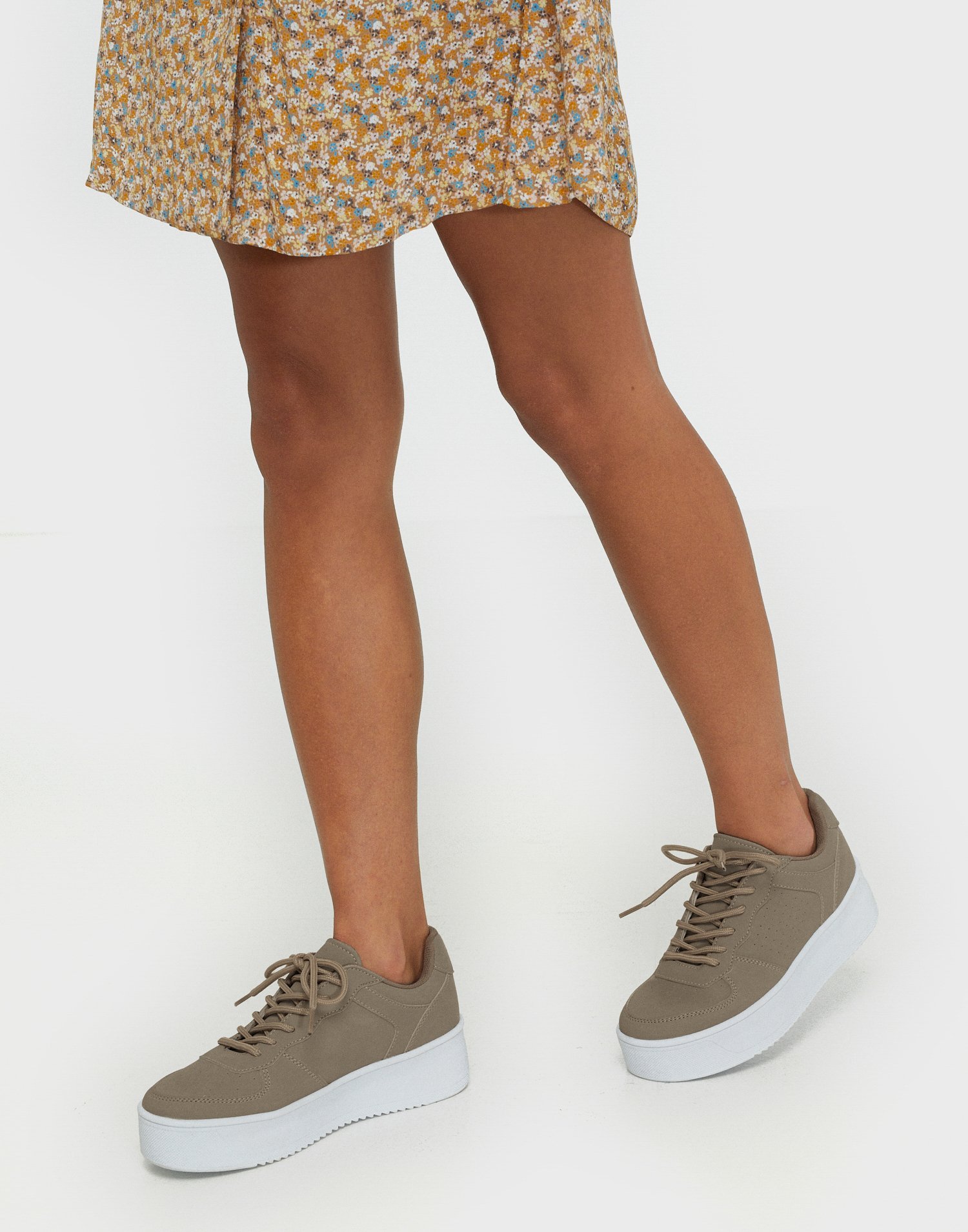 flirty platform sneaker