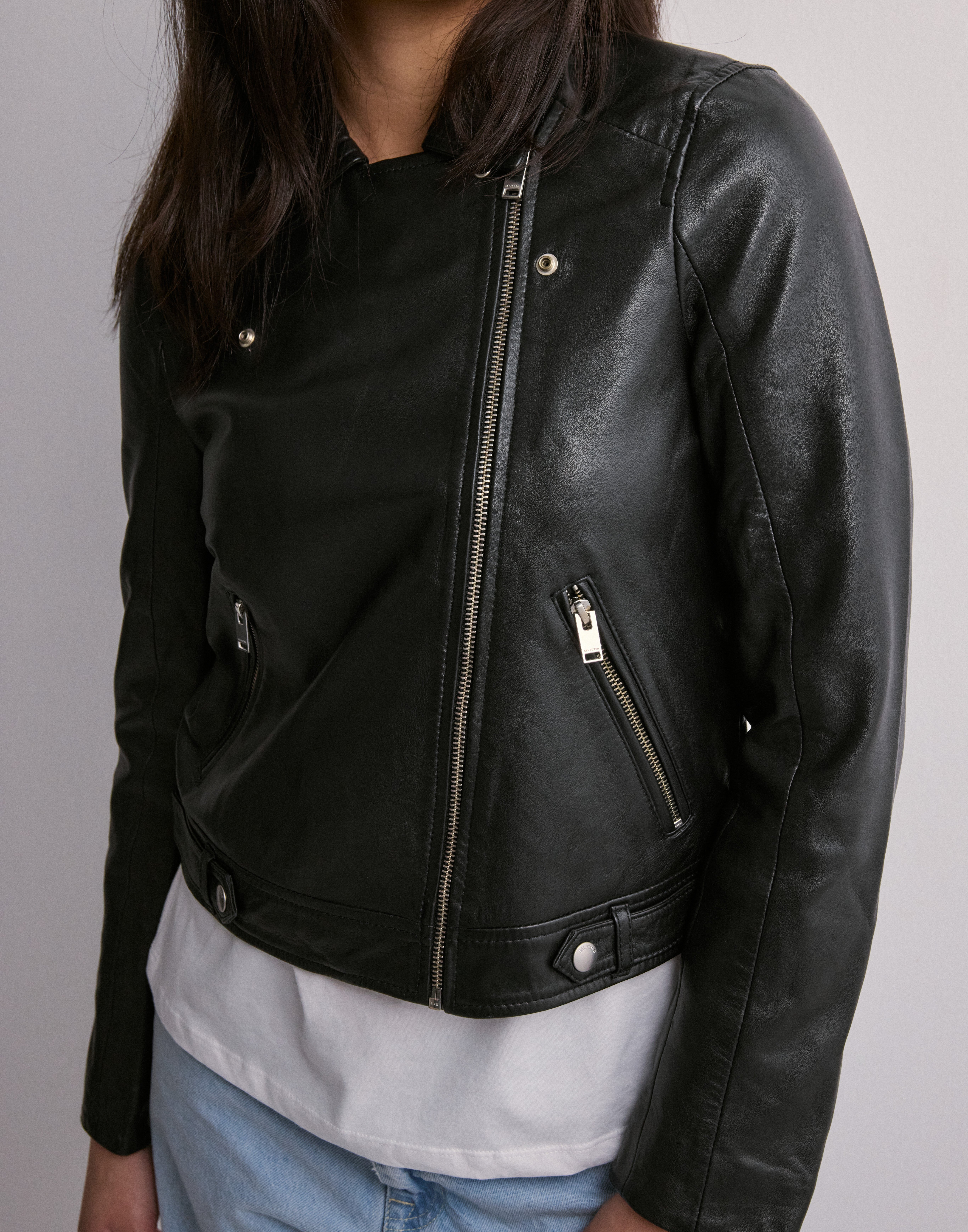 Köp Selected Femme SLFKATIE LEATHER JACKET B NOOS - Svart | Nelly.com