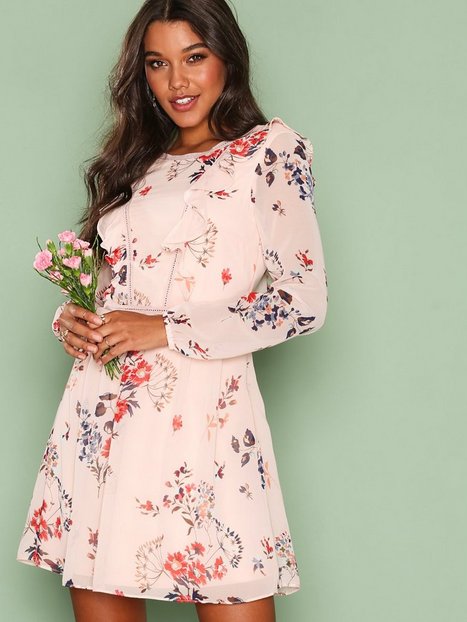 long sleeve dress