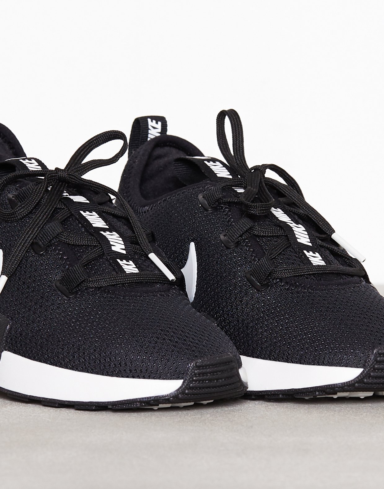 nike ashin trainers black