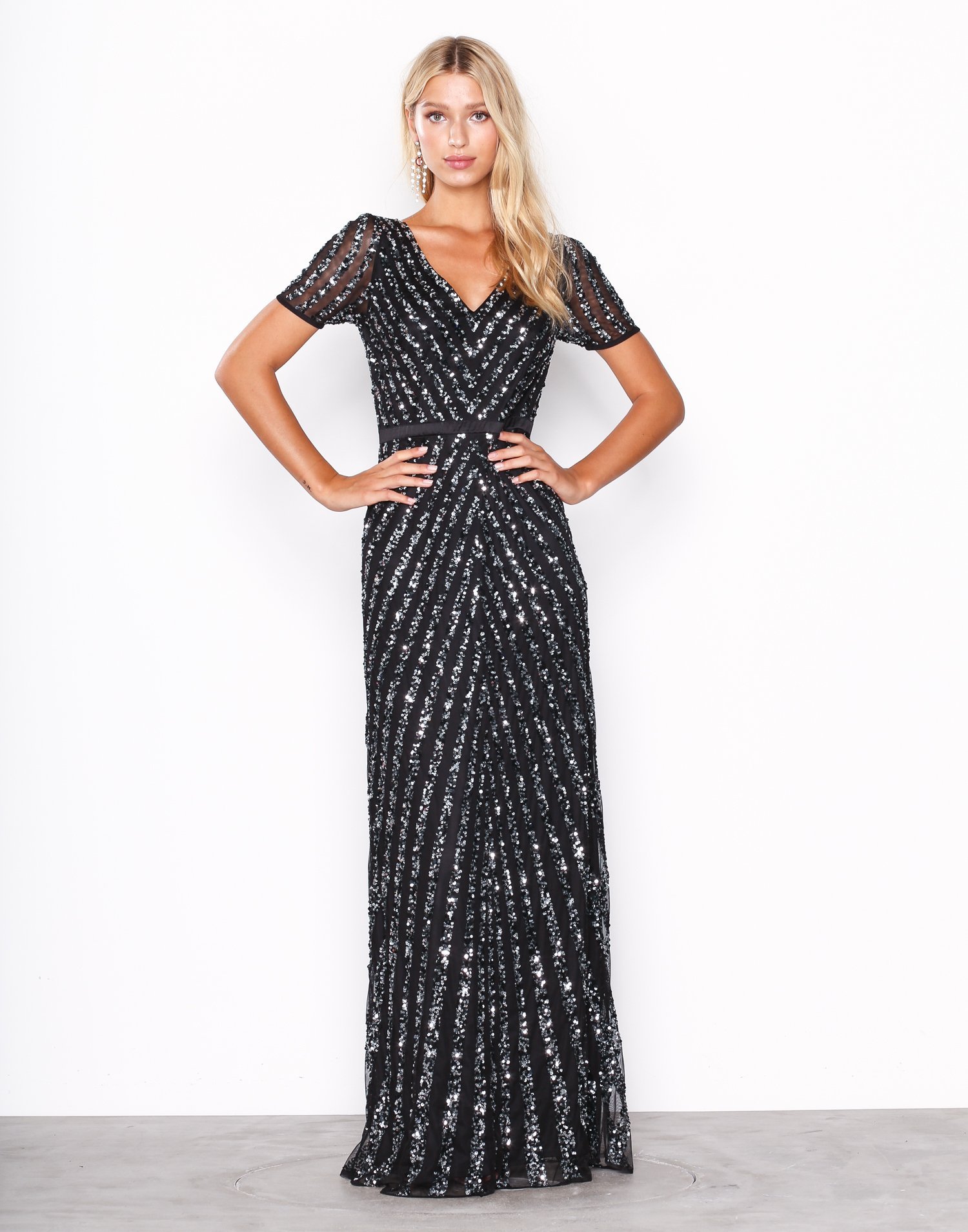 embellished maxi dresses with sleeves