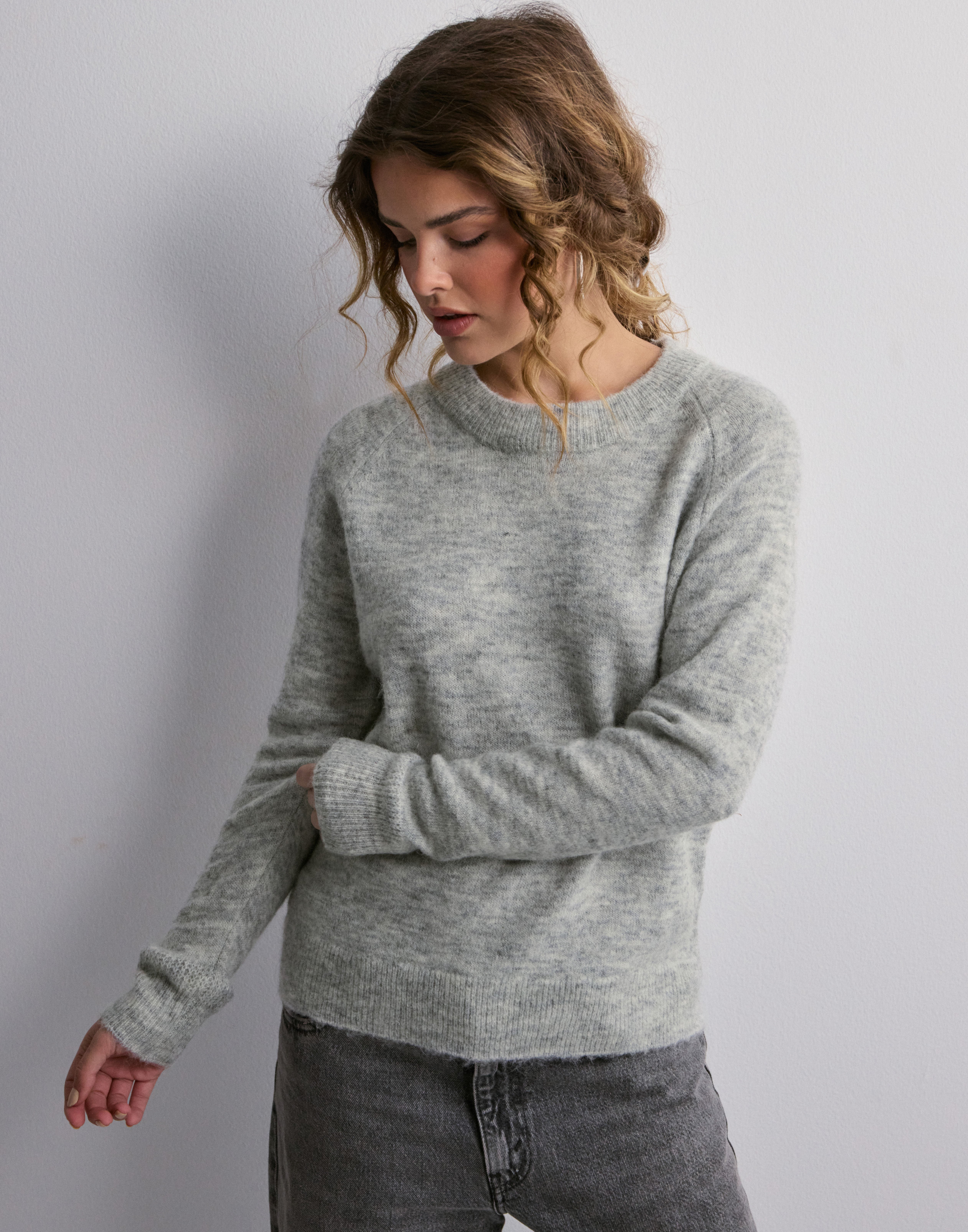 Buy Selected Femme SLFLULU LS KNIT O-NECK B NOOS - Light Grey Melange ...