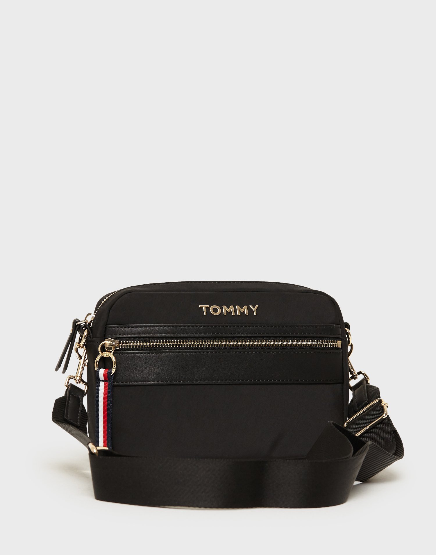 tommy jeans boxy crossover