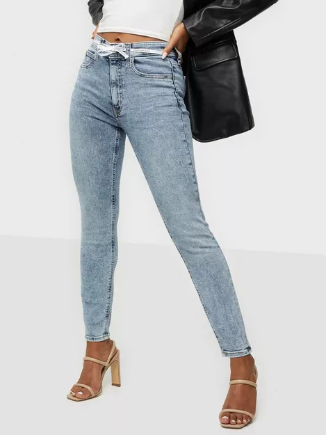 Buy Calvin Klein Jeans HIGH RISE SKINNY ANKLE - Blue 