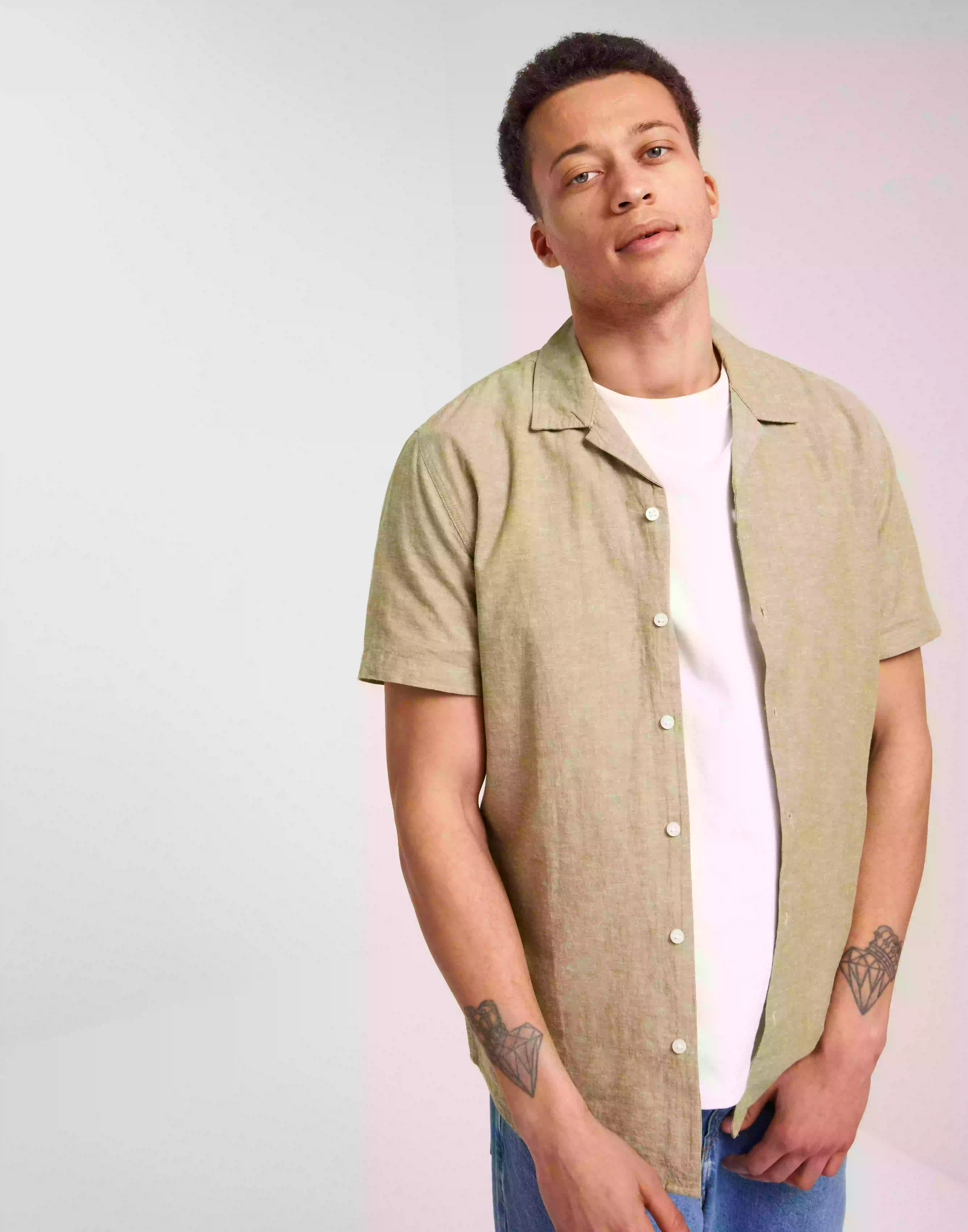 Selected Homme Slhregnew-Linen Shirt Ss Resort W Kortärmade skjortor Olive Branch
