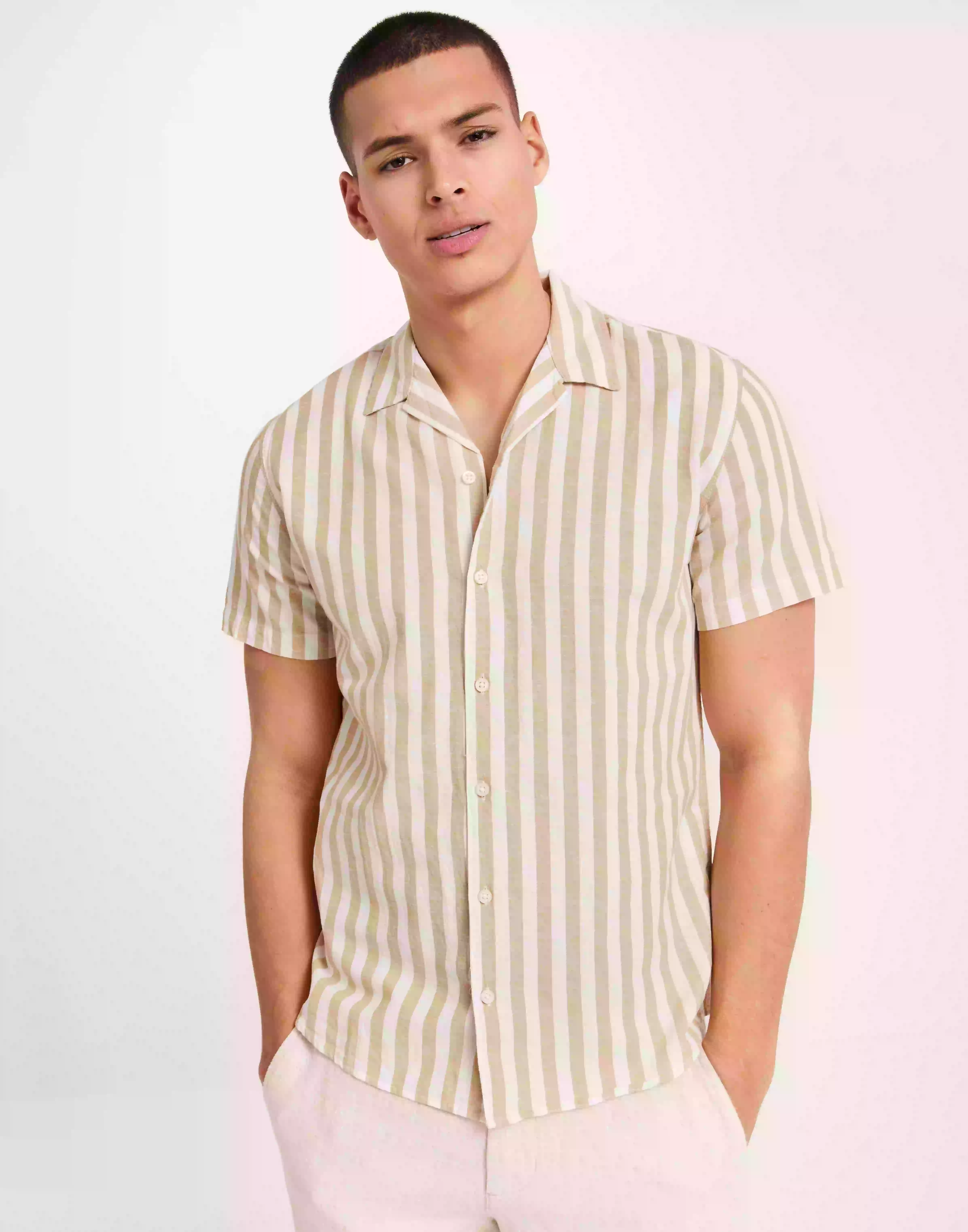 Selected Homme Slhregnew-Linen Shirt Ss Resort W Kortärmade skjortor Kelp Stripes