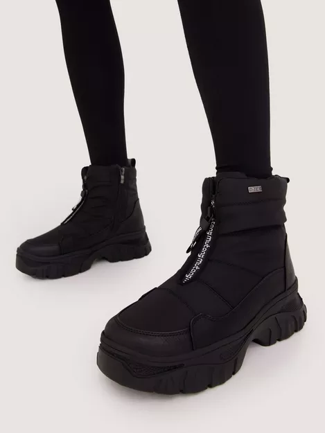 Ekstremt vigtigt Tremble taxa Buy Duffy Waterrepellent Zip Boots - Black | Nelly.com