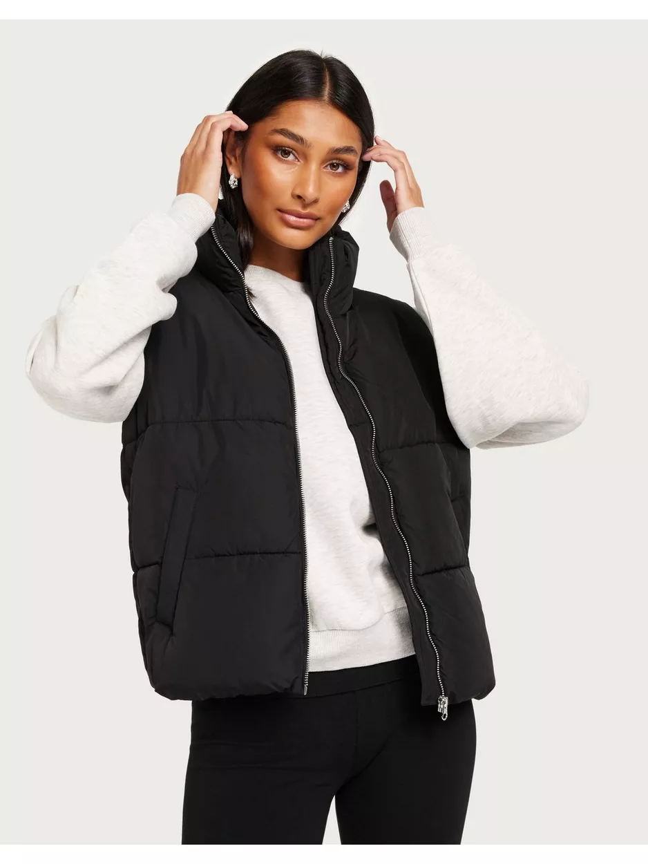 JdY Jdynewerica Short Waistcoat Otw Noo Puffer vests Black Silver Zipper product
