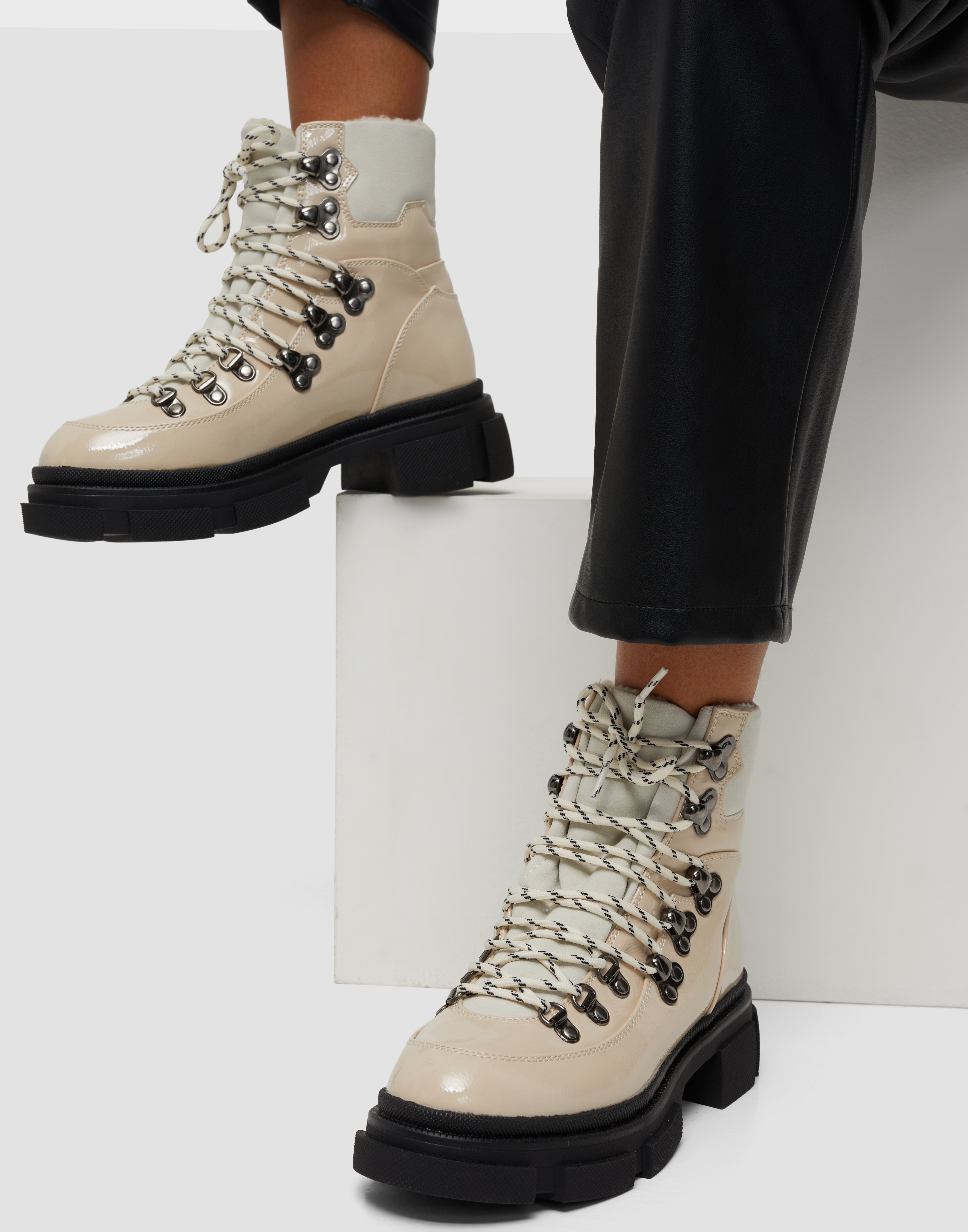 vero moda white boots