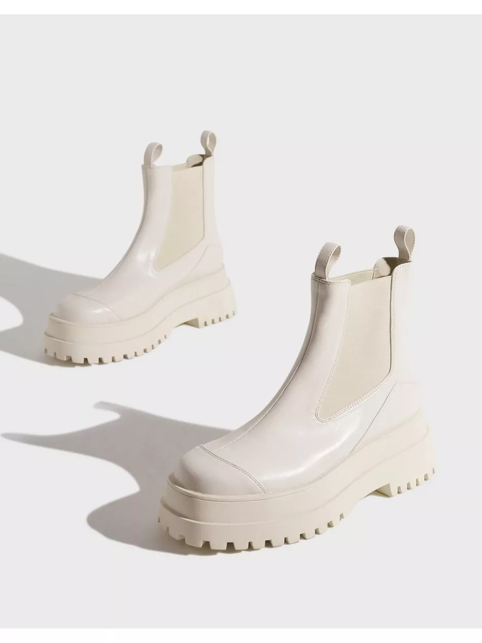 Nelly All Day Chelsea Boot Chelsea boots Cream