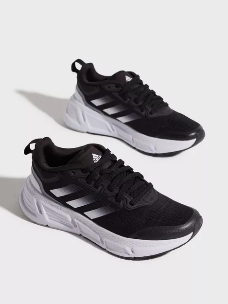 Adidas Sport Performance QUESTAR - Black/White | Nelly.com