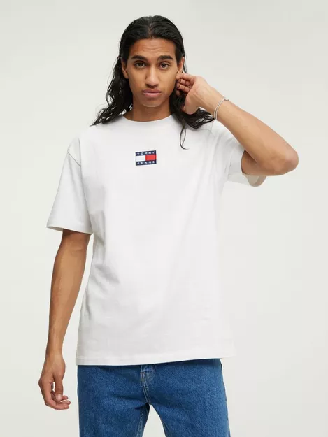 Buy Tommy Jeans White NLYMAN TOMMY TEE BADGE | - TJM