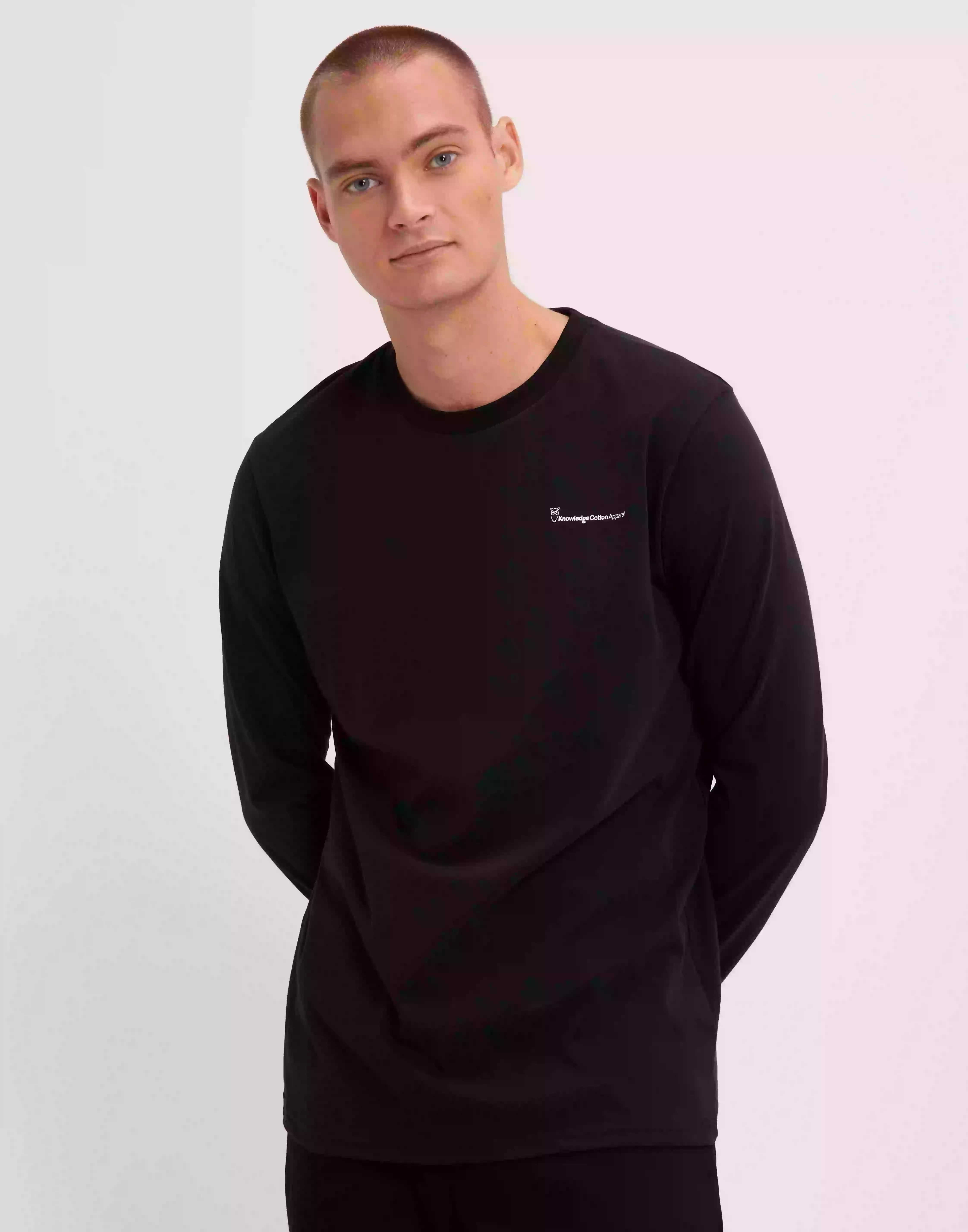 KnowledgeCotton Apparel Knowledge back print long sleeve t-shirt - GOTS/Vegan Långärmade t-shirts Black