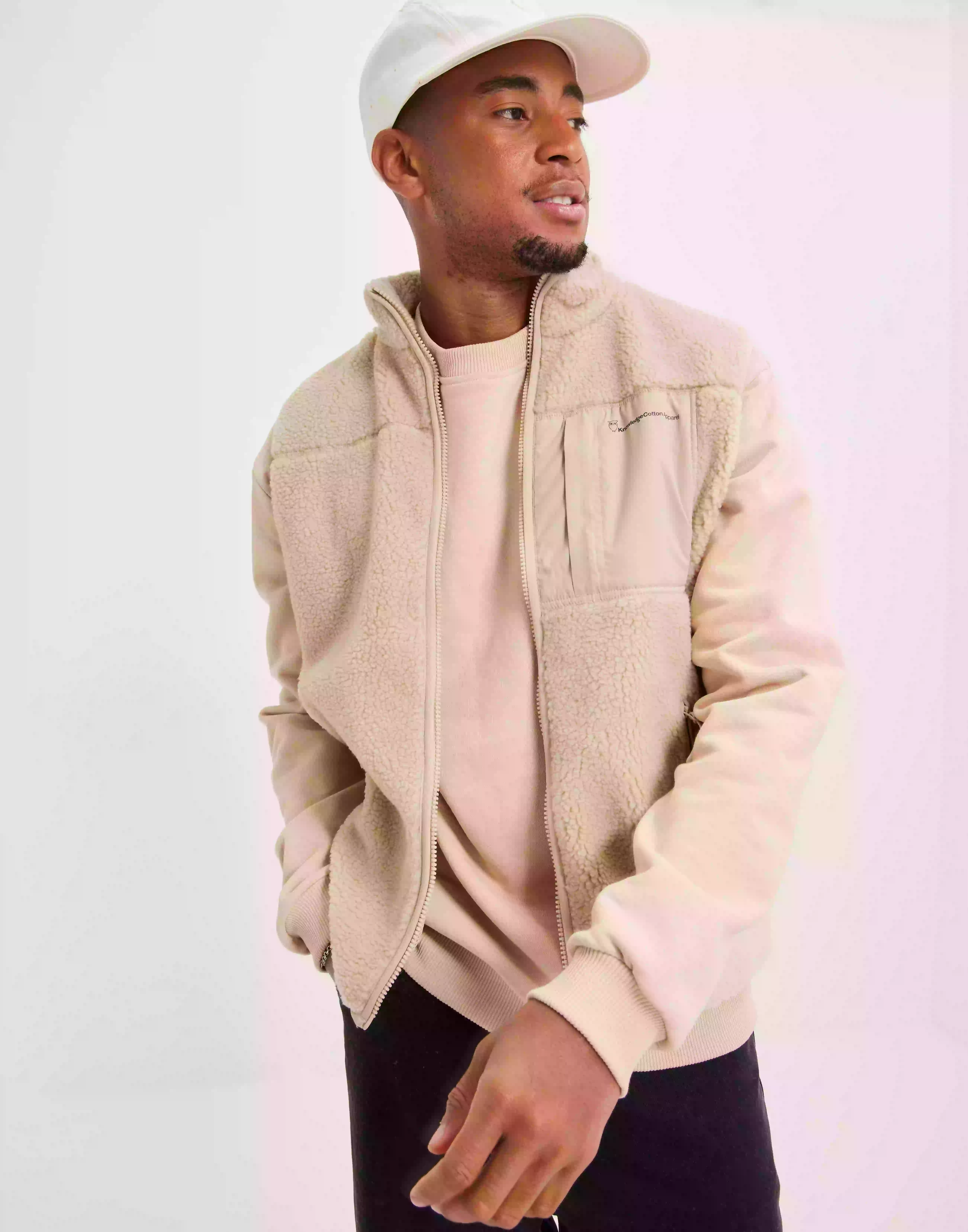 KnowledgeCotton Apparel Teddy fleece vest - GRS/Vegan Västar Beige