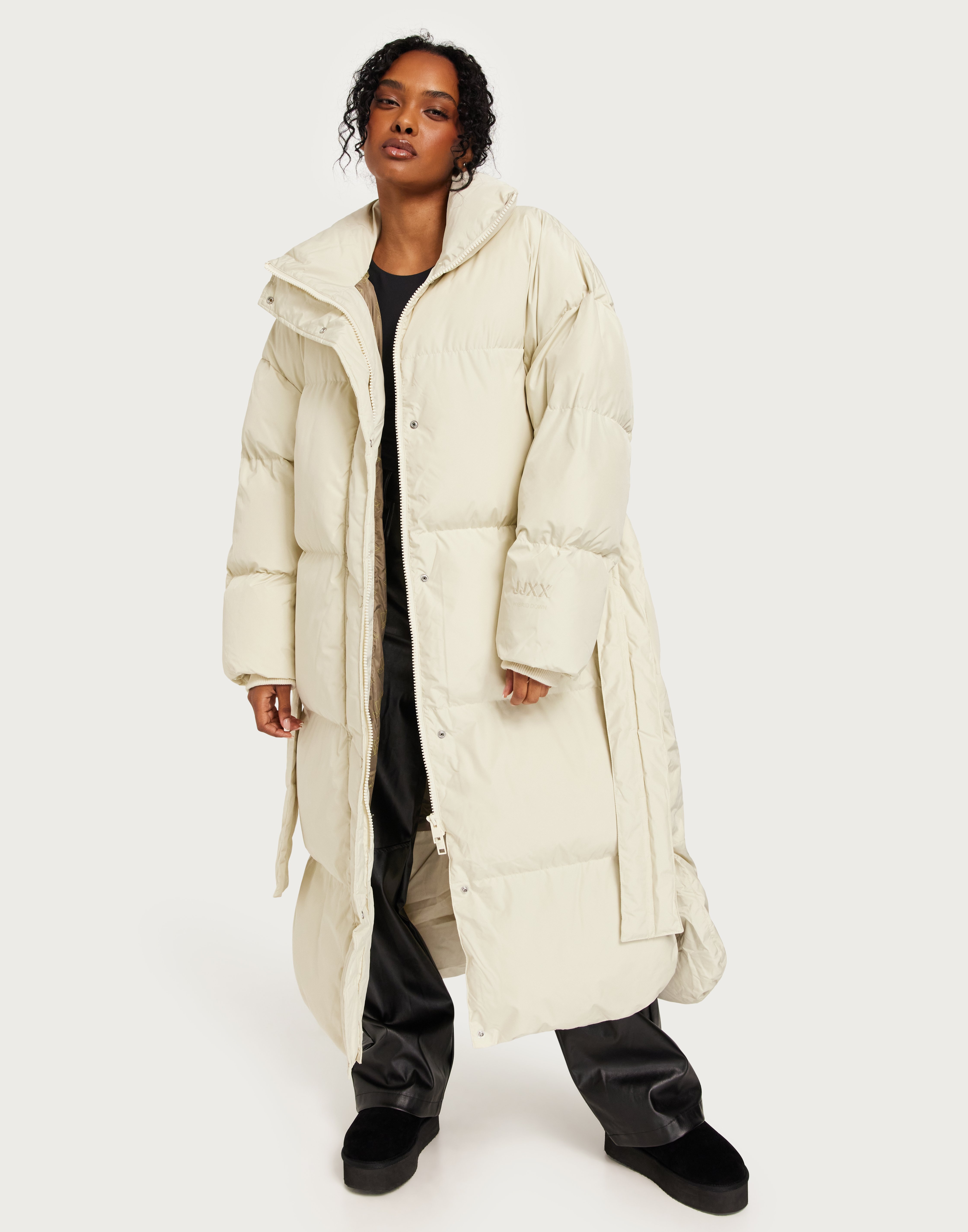 Oversized Long Puffer Coat - アウター