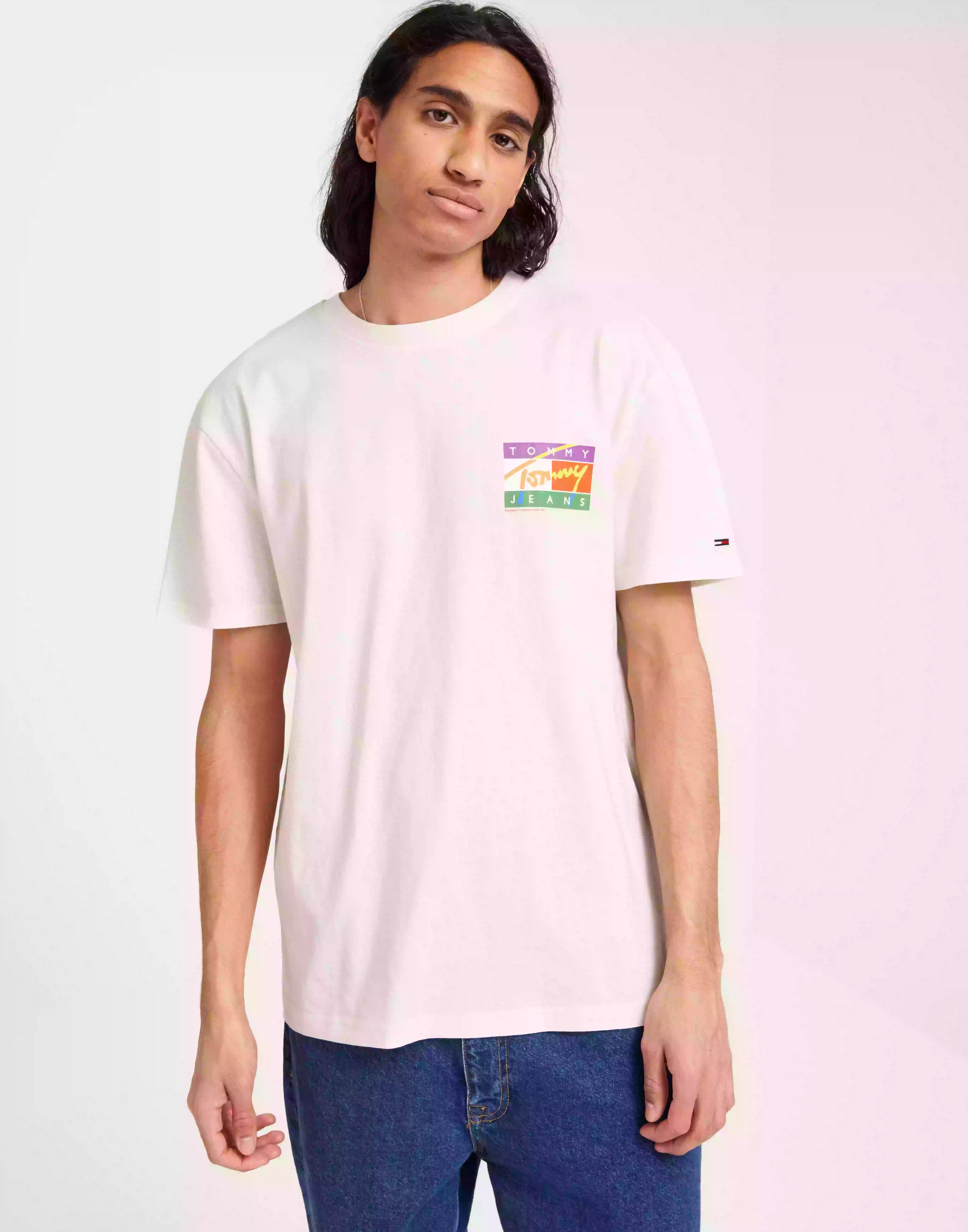 Tommy Jeans Tjm Clsc Signature Pop Flag Tee T-shirts med tryck White