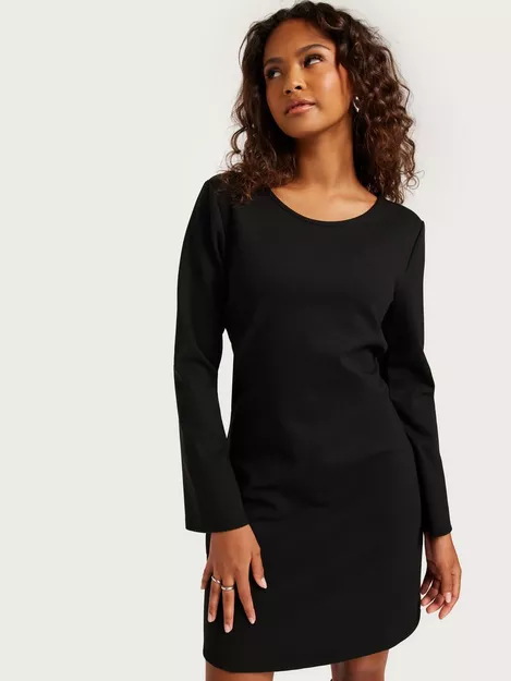 Buy Vila VIARMERONE O-NECK L/S Black DRESS/SU - - N