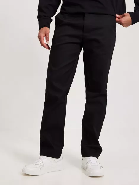 Relaxed Chino In Black, 53% OFF