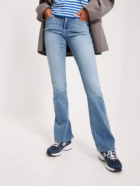 ONLY Tall ONLTIGER WIDE - Flared Jeans - light blue denim/light-blue denim  
