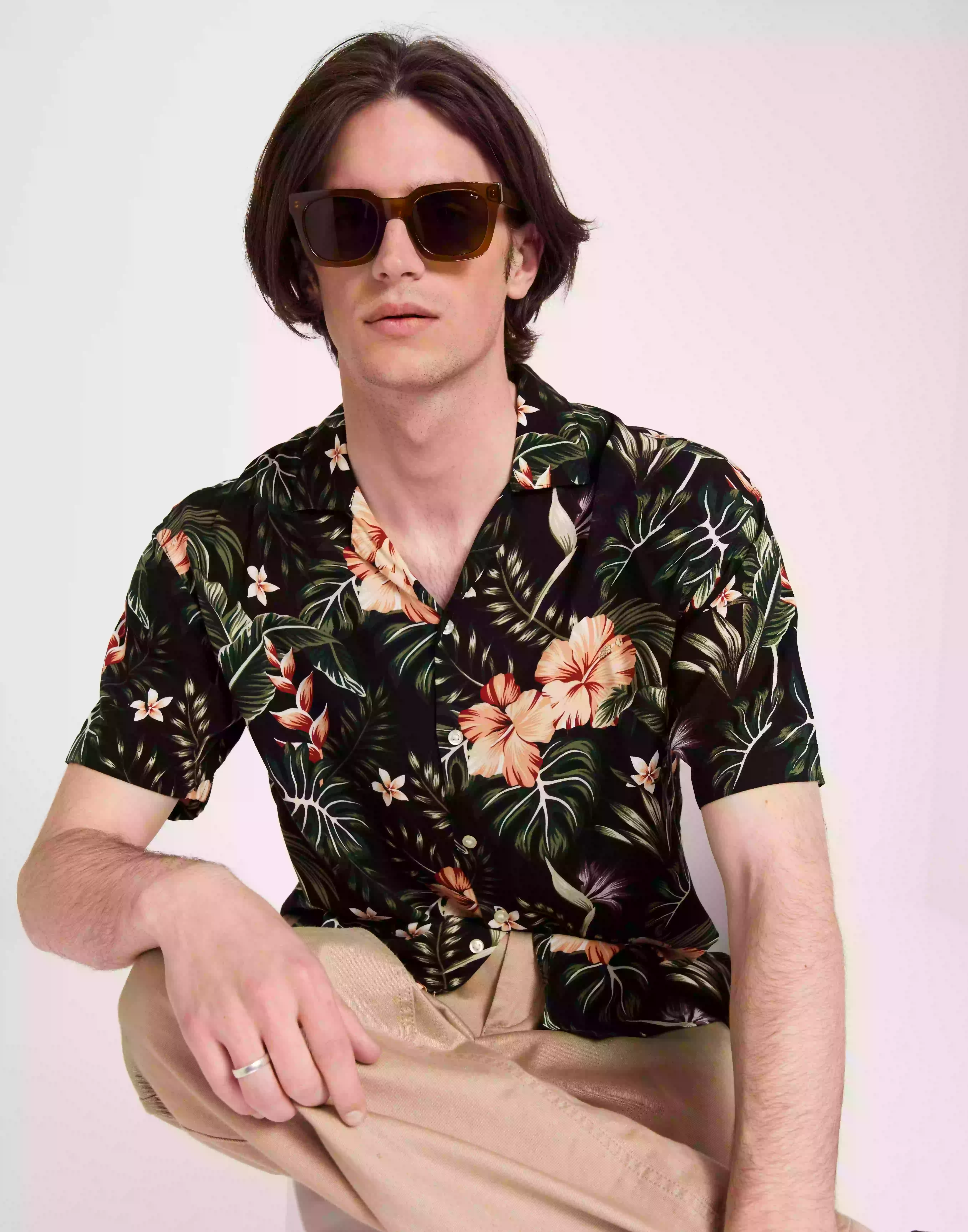 Jack & Jones Jjejeff Resort Floral Shirt Ss Sn Kortärmade skjortor Black
