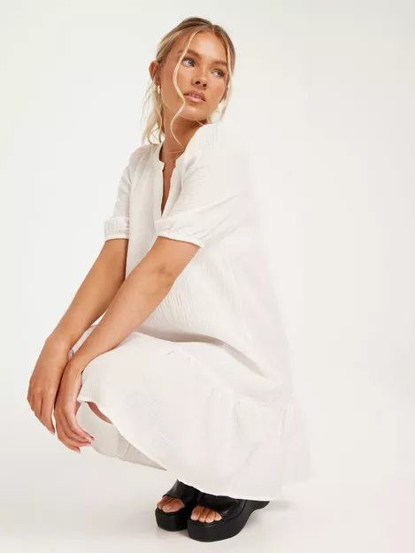 Buy Vero Moda VMNATALI ABK White 2/4 DRESS Snow 