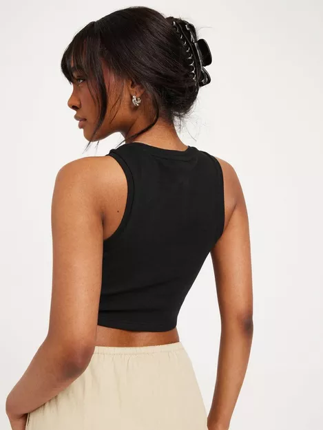 Oalka Tank Crop Top Black Size XS - $10 (60% Off Retail) - From