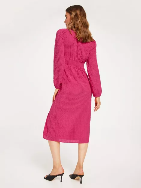 Köp VMHOLLO Vero V-NECK DRESS SLIT EXP L/S Yarrow Moda - Pink
