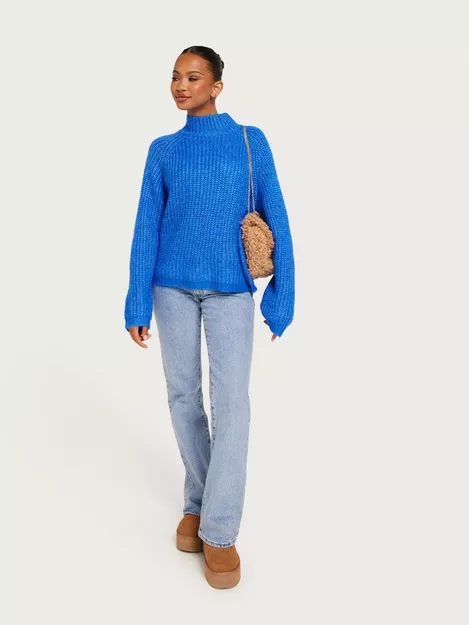 Köp Pieces PCNELL French HIGH NECK Blue LS - KNIT NOOS