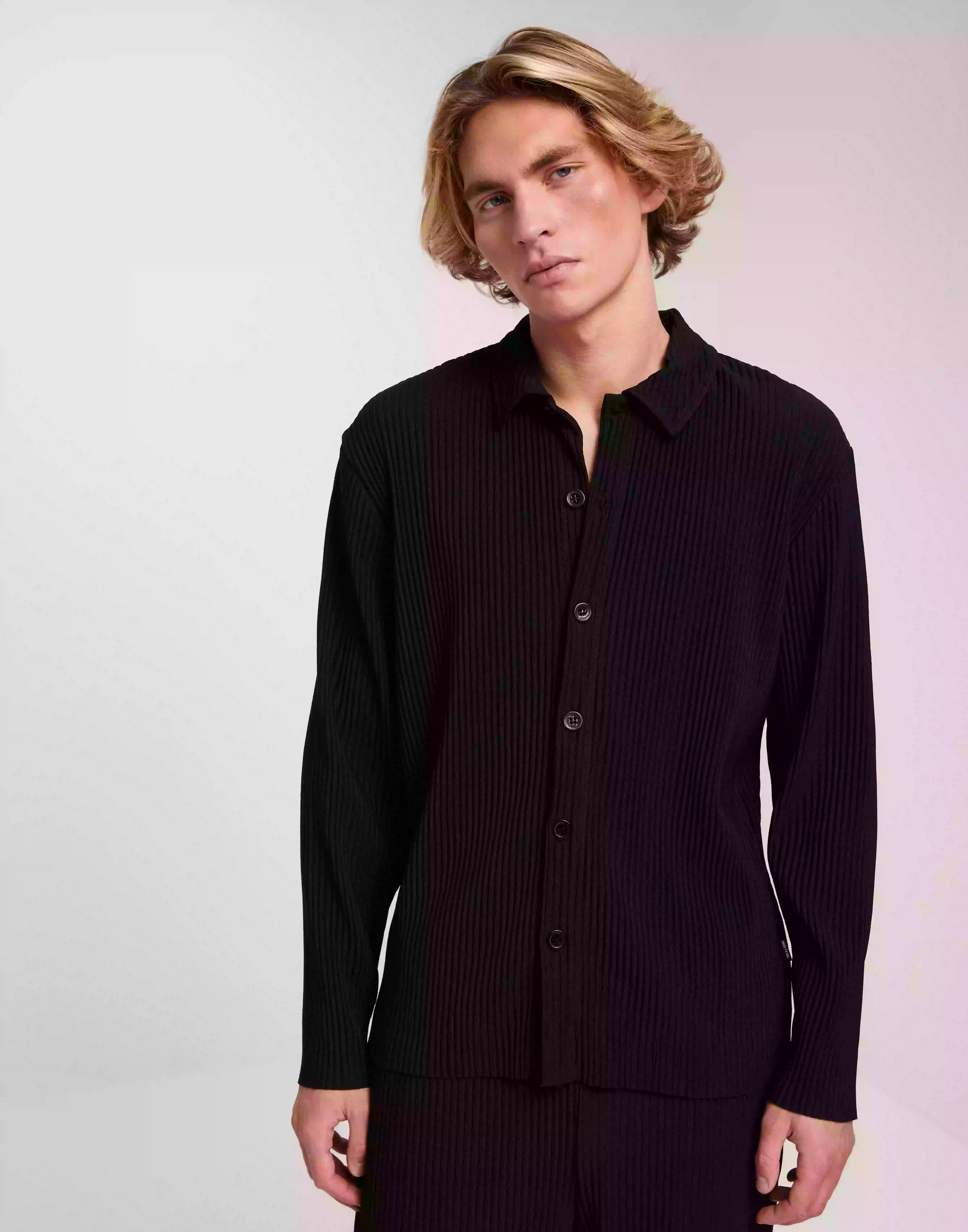 Only & Sons Onsasher Reg Pleated Ls Shirt Enkeltfargede skjorter Black