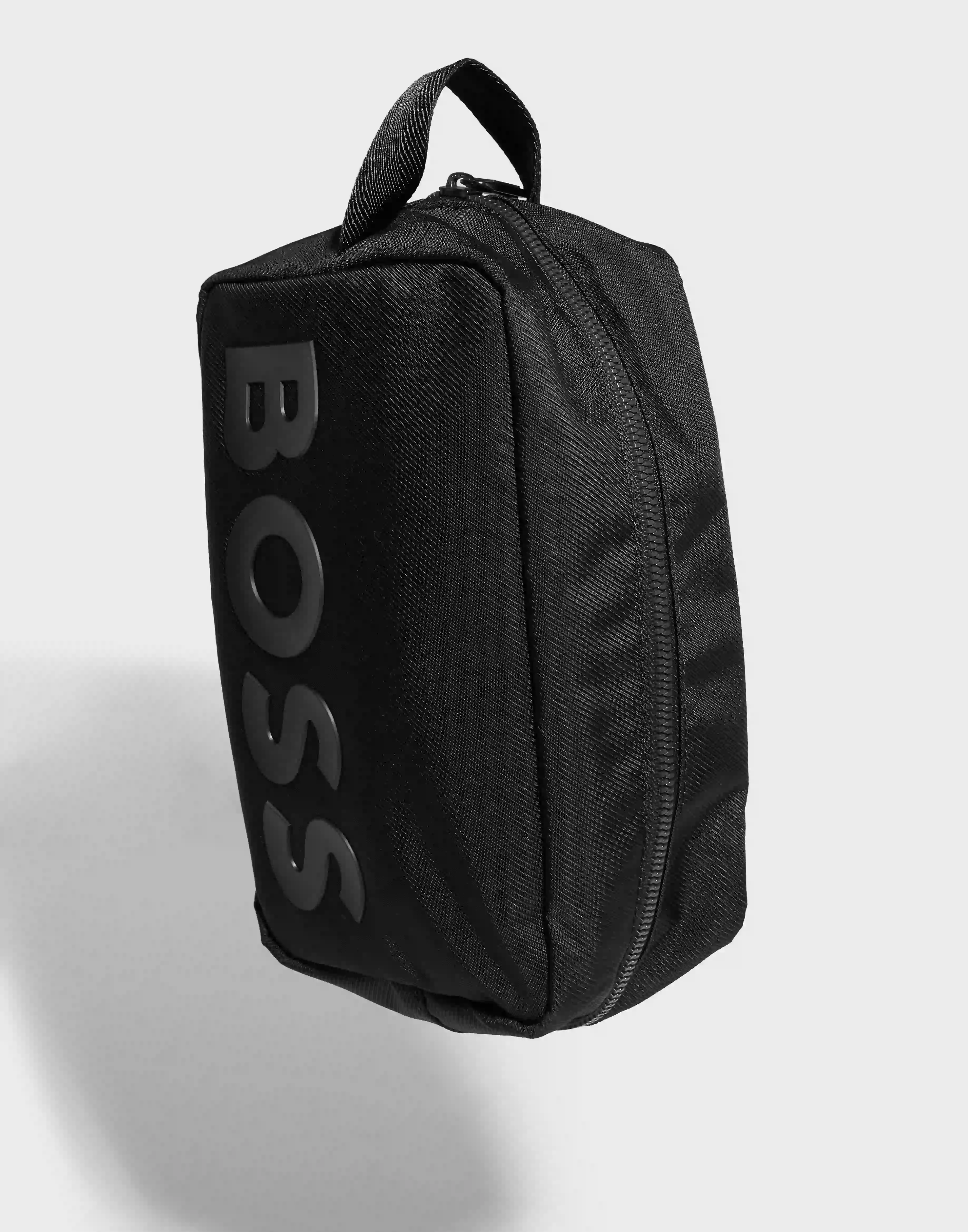 BOSS Catch 2.0DS_Washbag 10249707 01 Toiletsager Black