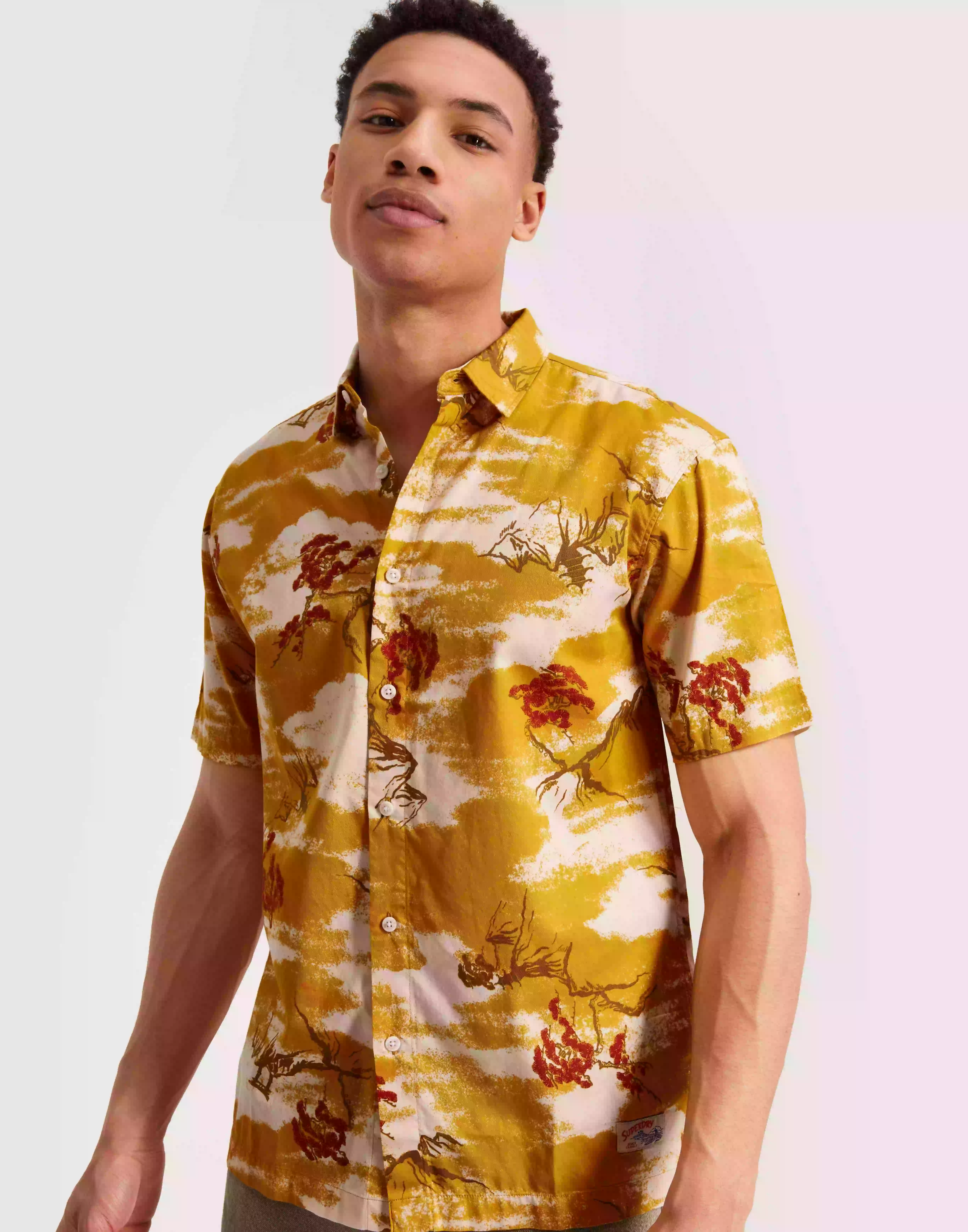 Superdry Vintage Hawaiian S/S Shirt Kortärmade skjortor Yellow Clouds