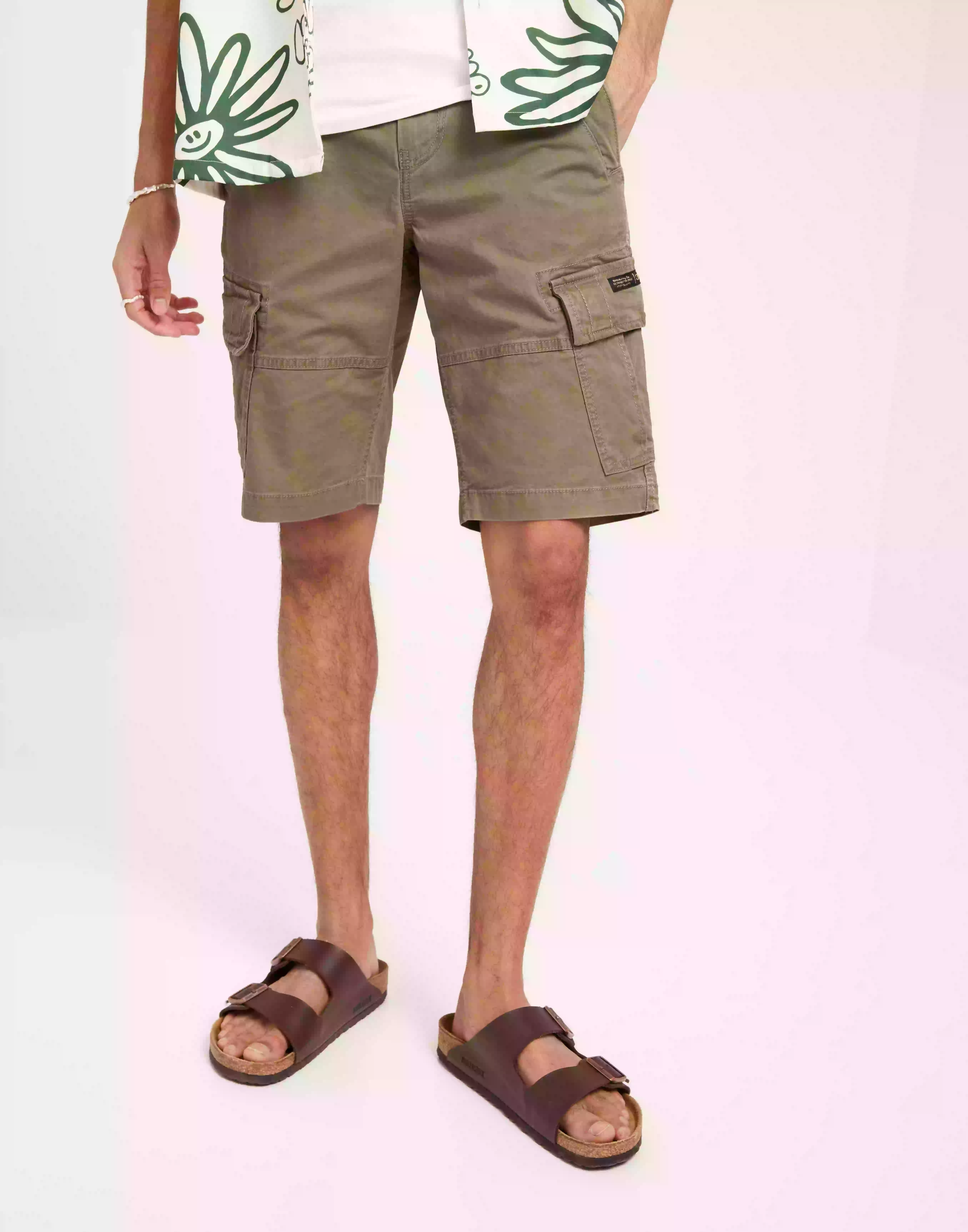 Superdry Vintage Core Cargo Short Bermuda shorts Dress Beige