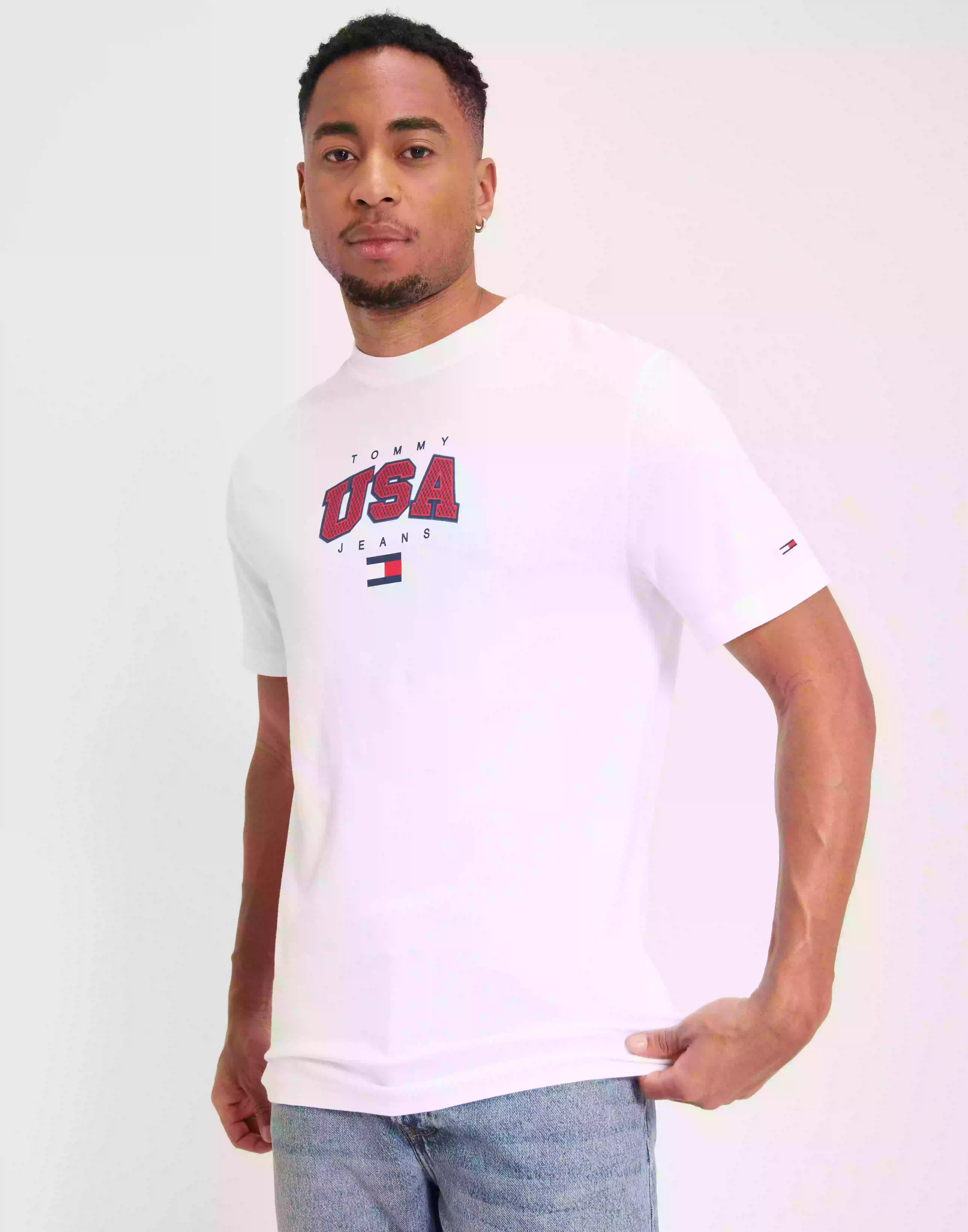 Tommy Jeans Tjm Clsc Modern Sport Usa Tee T-shirts med tryck White