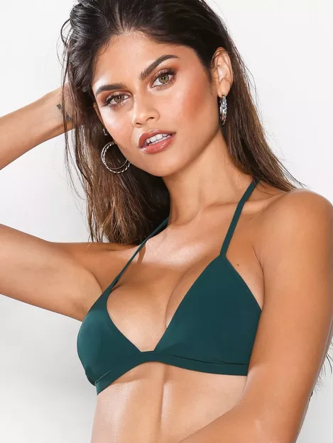 hvis Banke Vores firma Buy Filippa K Triangle Bikini Top - Emerald | Nelly.com