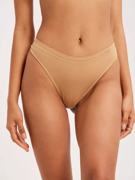 Everyday Seamless Thong 2-pack Almond