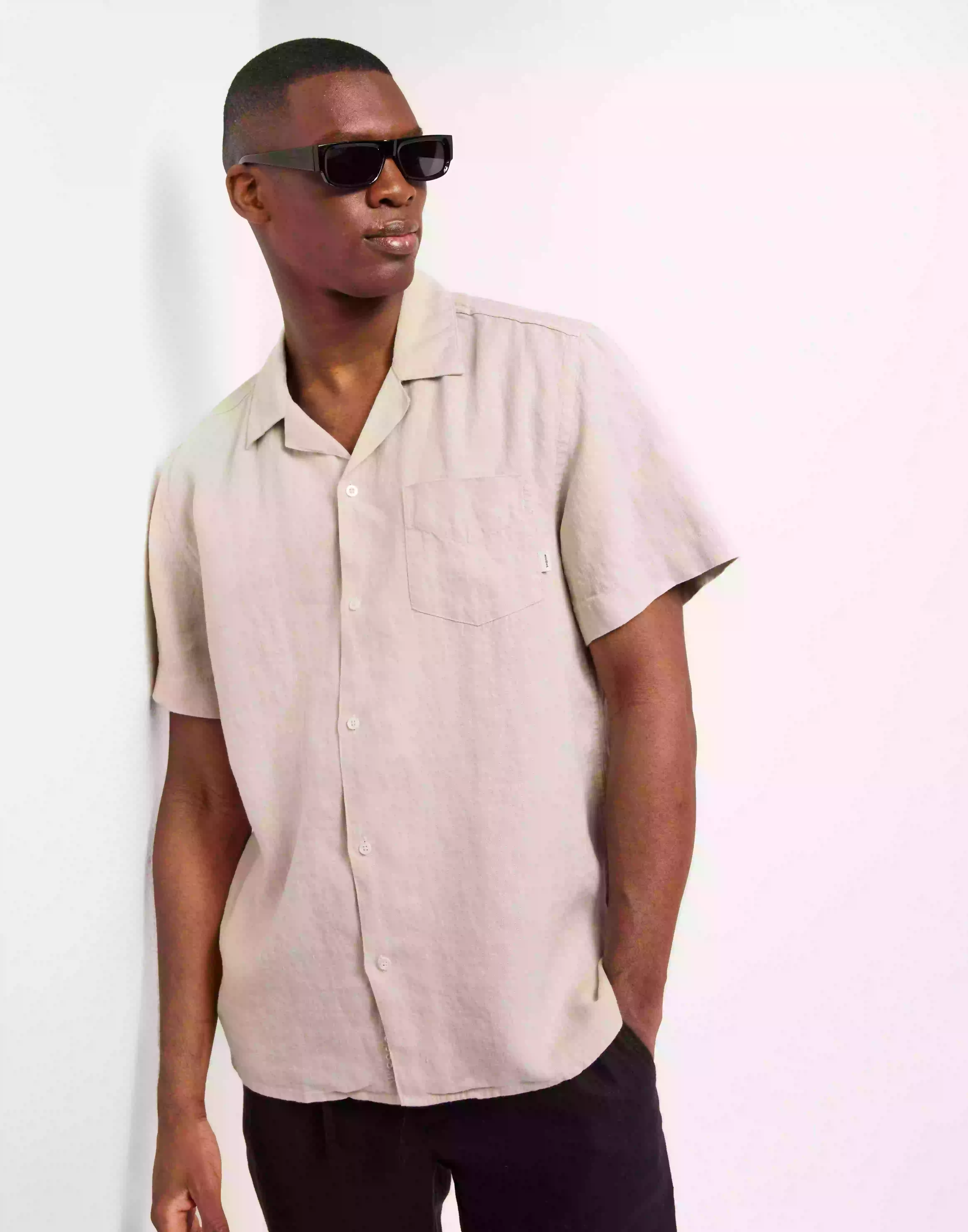 Woodbird Mays Linen Shirt Linneskjortor Sand