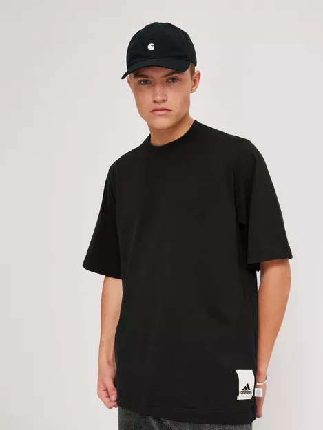 Buy Adidas Originals M CAPS TEE - Black | NLYMAN
