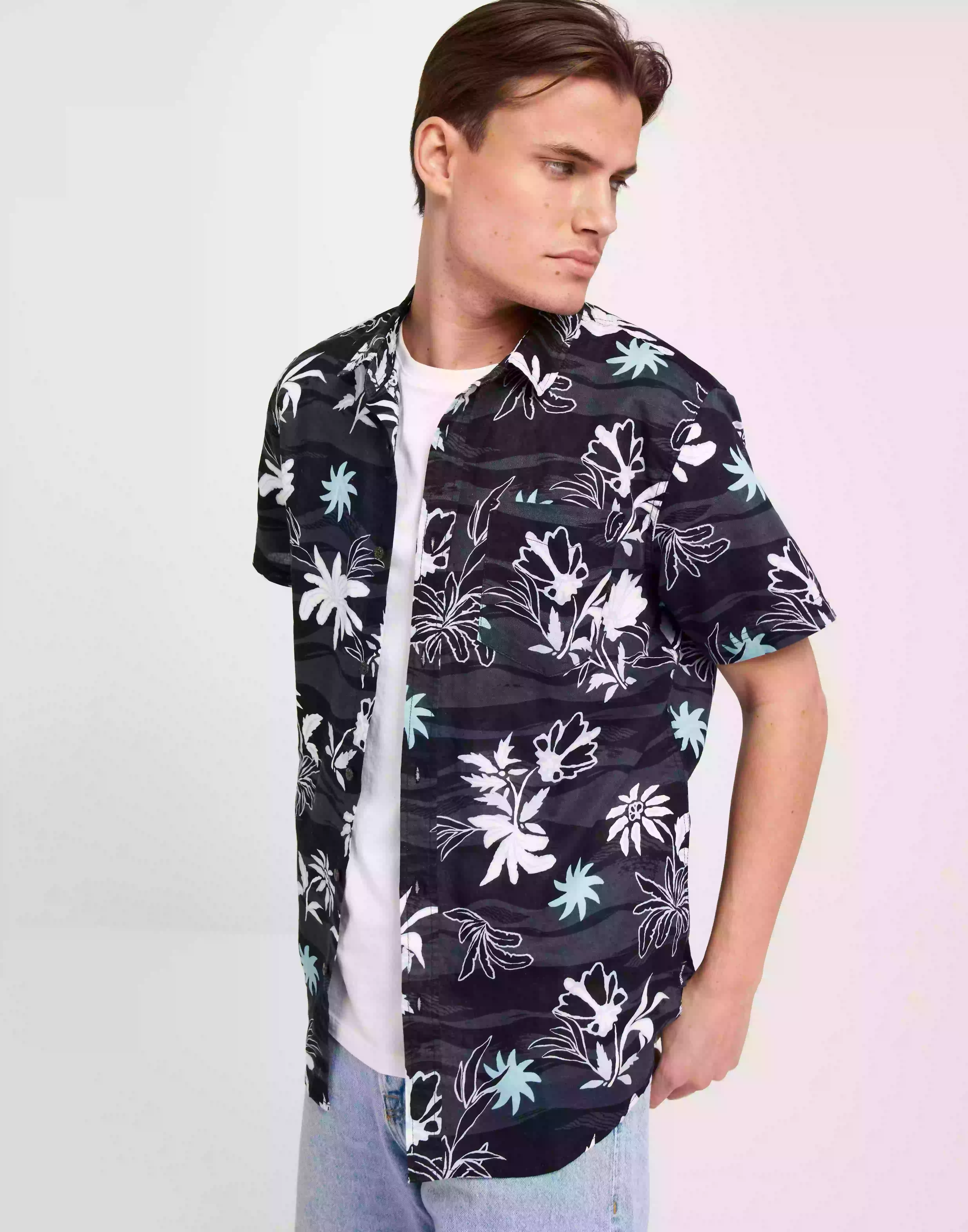 Ripcurl Swc Botanica S/S Shirt Kortärmade skjortor Black