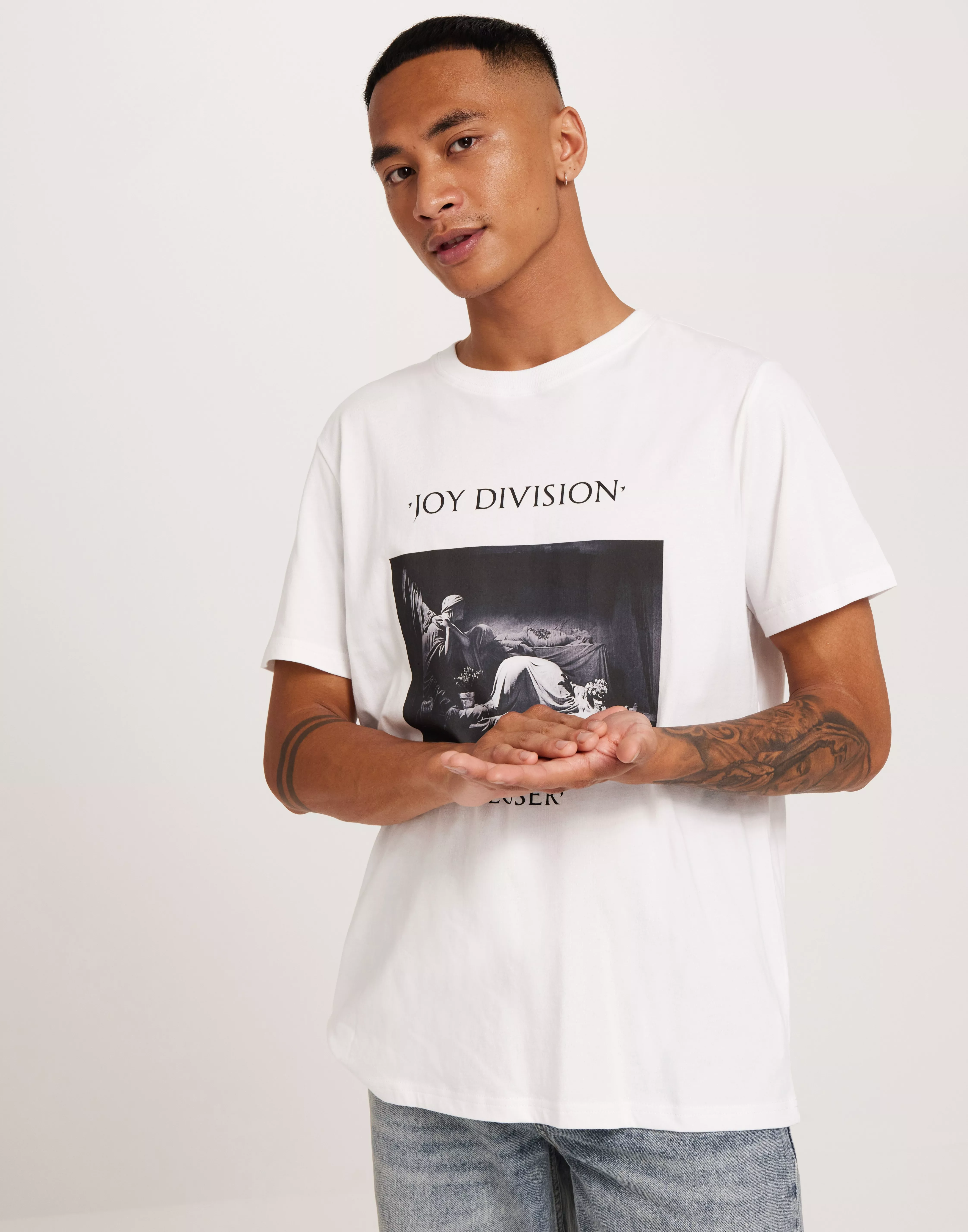 Neuw Joy Division Closer Band Tee T-shirts med tryck White product