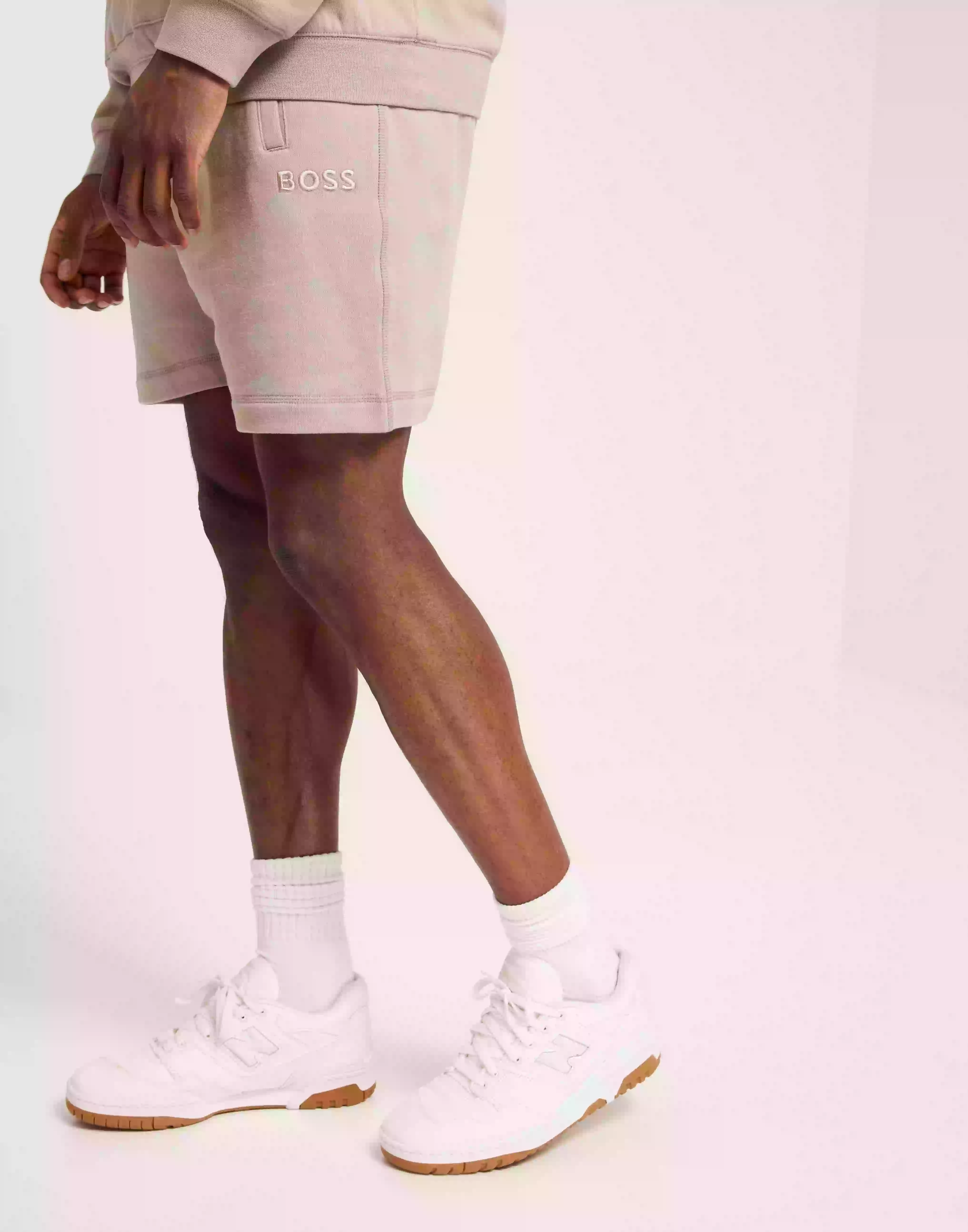 BOSS Contemporary Shorts 10251631 01 Collegeshortsit Dark Beige
