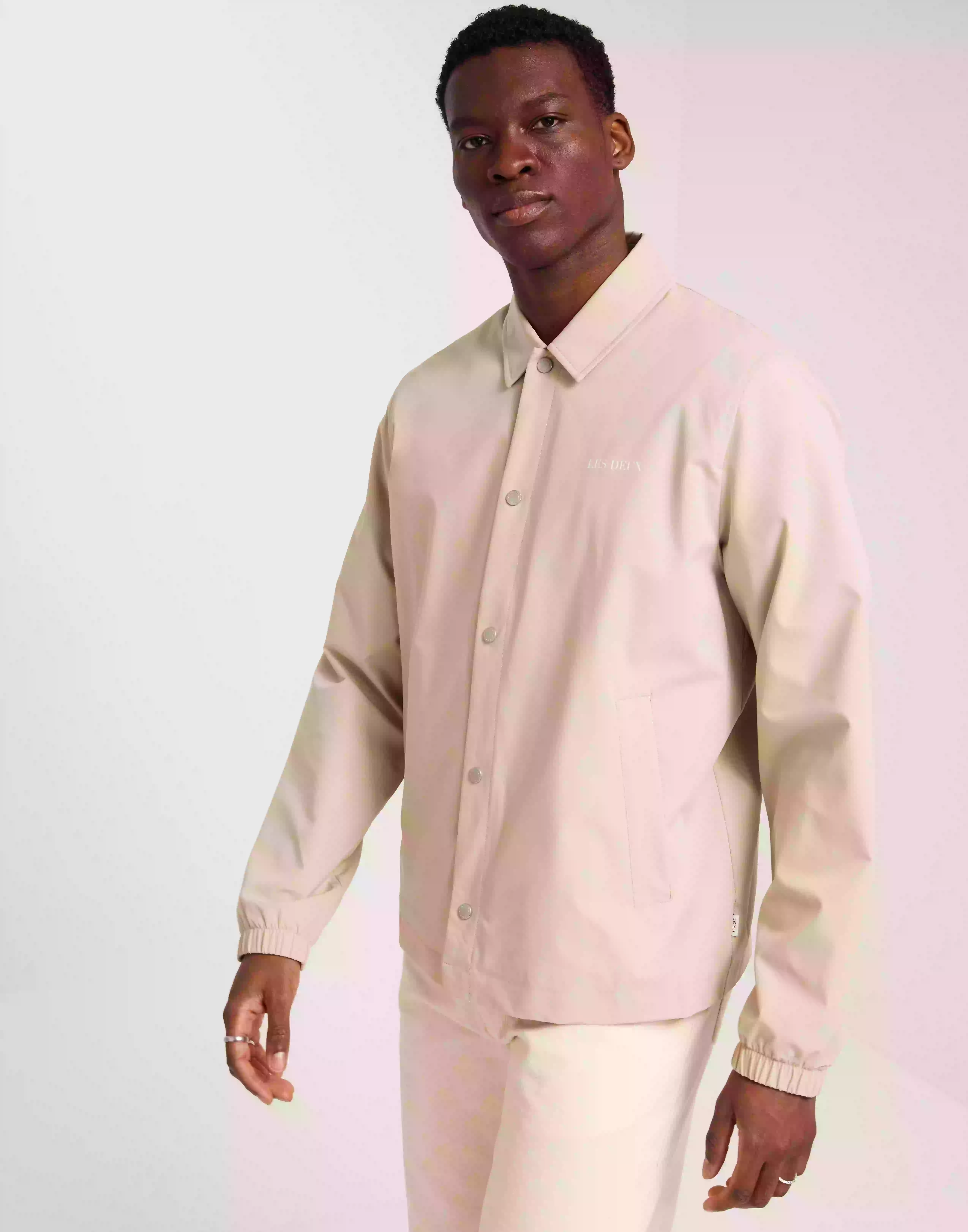 Les Deux Idris Coach Jacket Collegetakit Desert