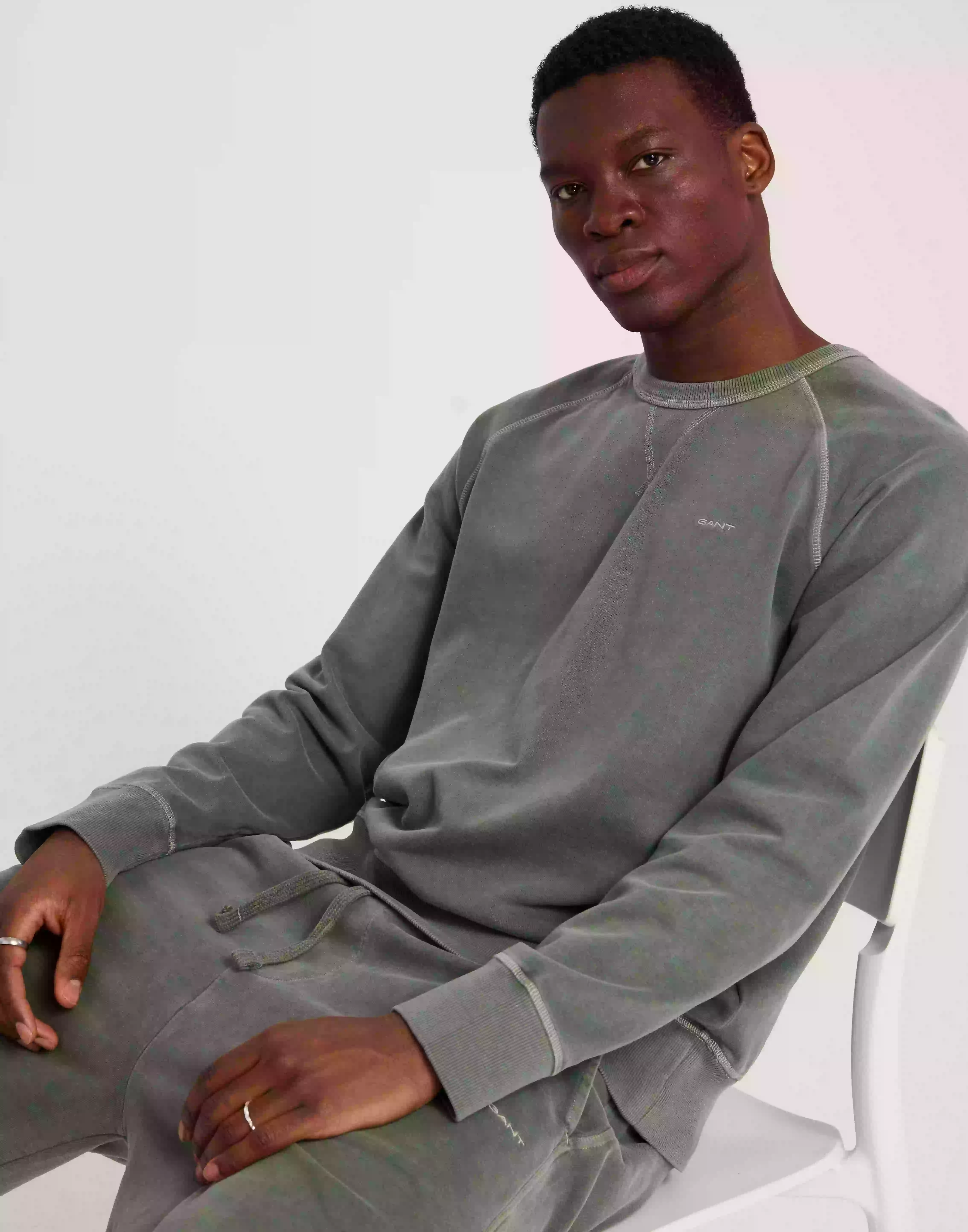Gant Sunfaded C-Neck Sweat Collegepaidat Pine