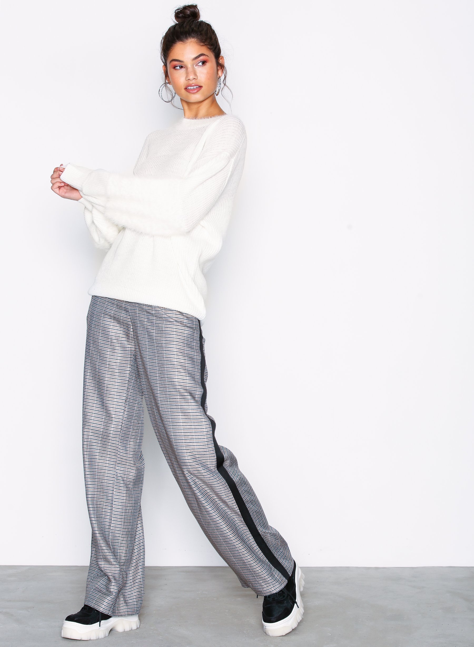 Fluffy Mixed Knit