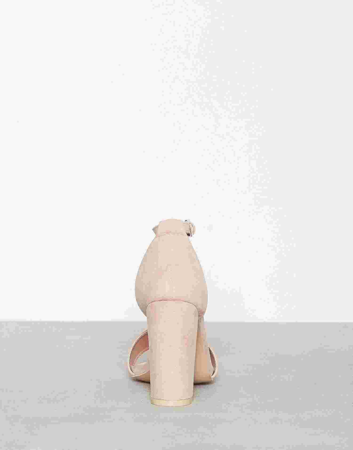 nly by nelly low block heel