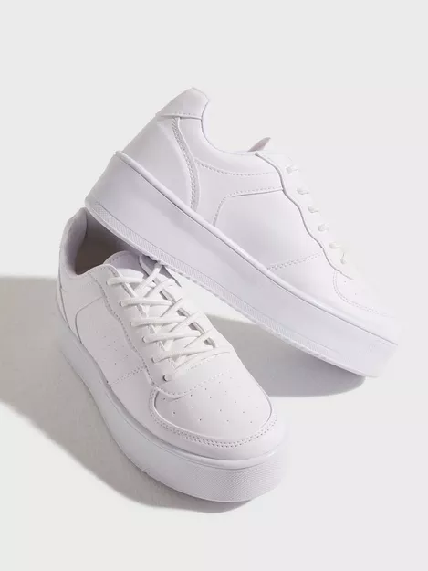 Buy Nelly Platform Sneaker - White | Nelly.com