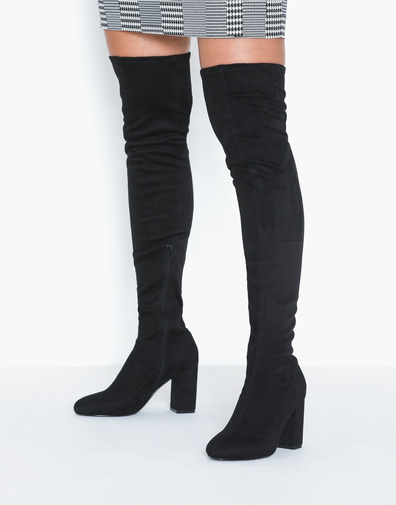 mid thigh boots