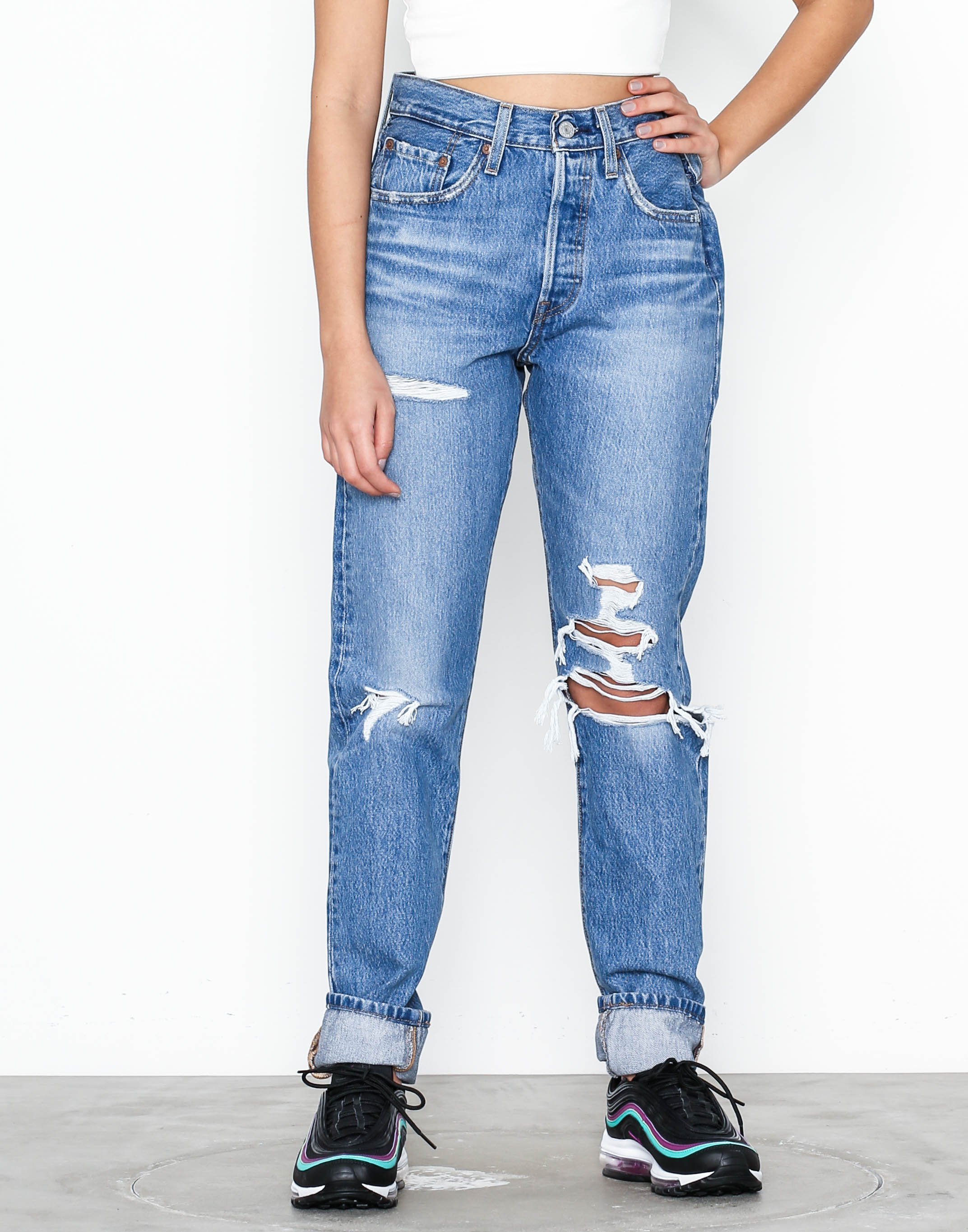 levis 501 skinny 24